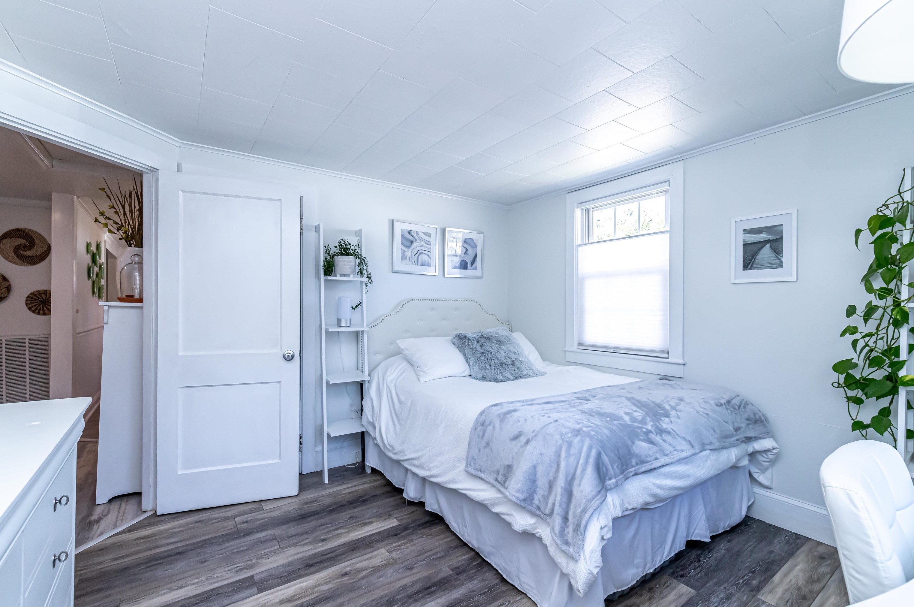54 Circle Dr, Meredith NH  03253-6304 exterior