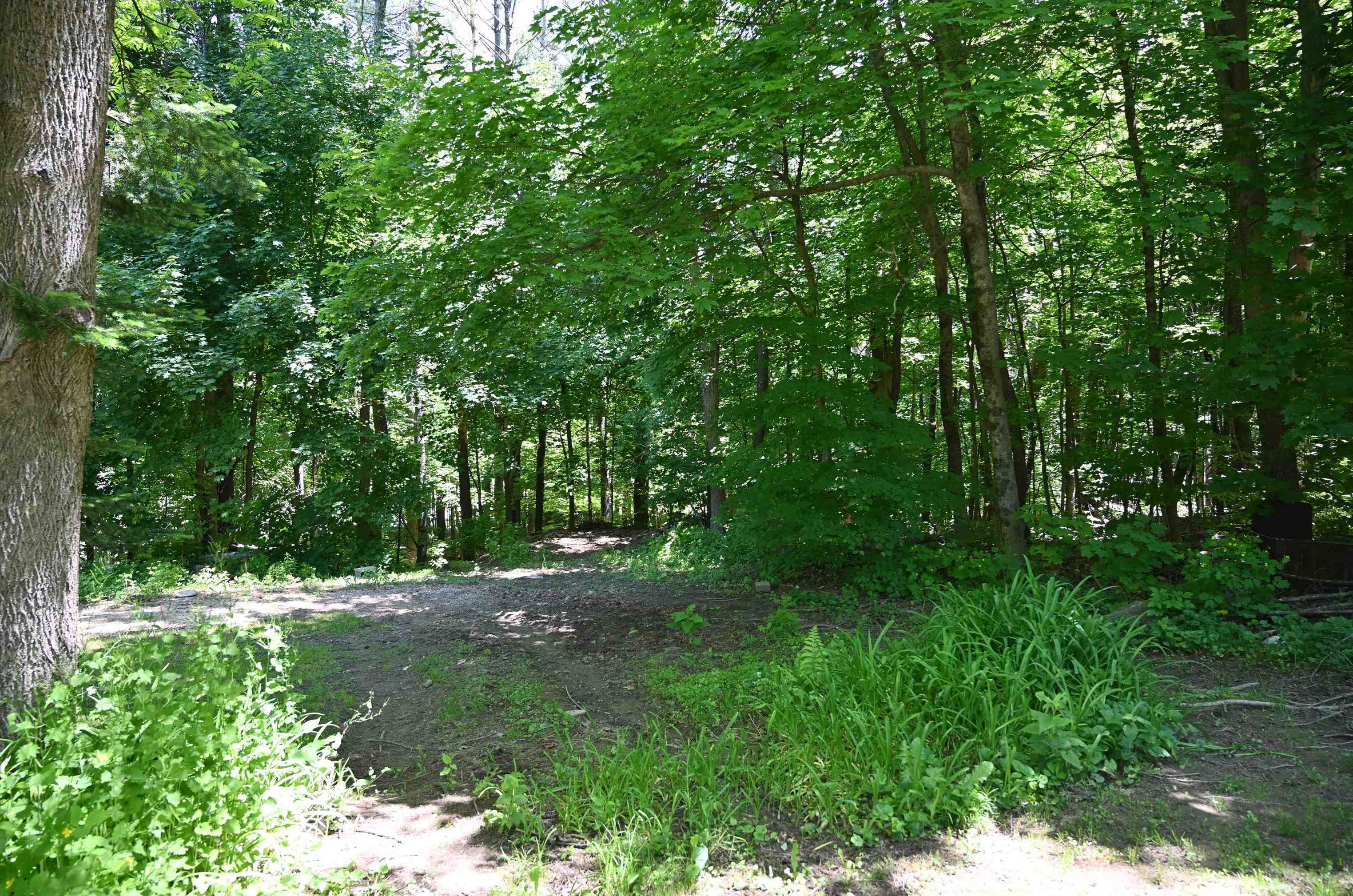 32 Berry Ave, Pittsfield NH 03263-3400 exterior