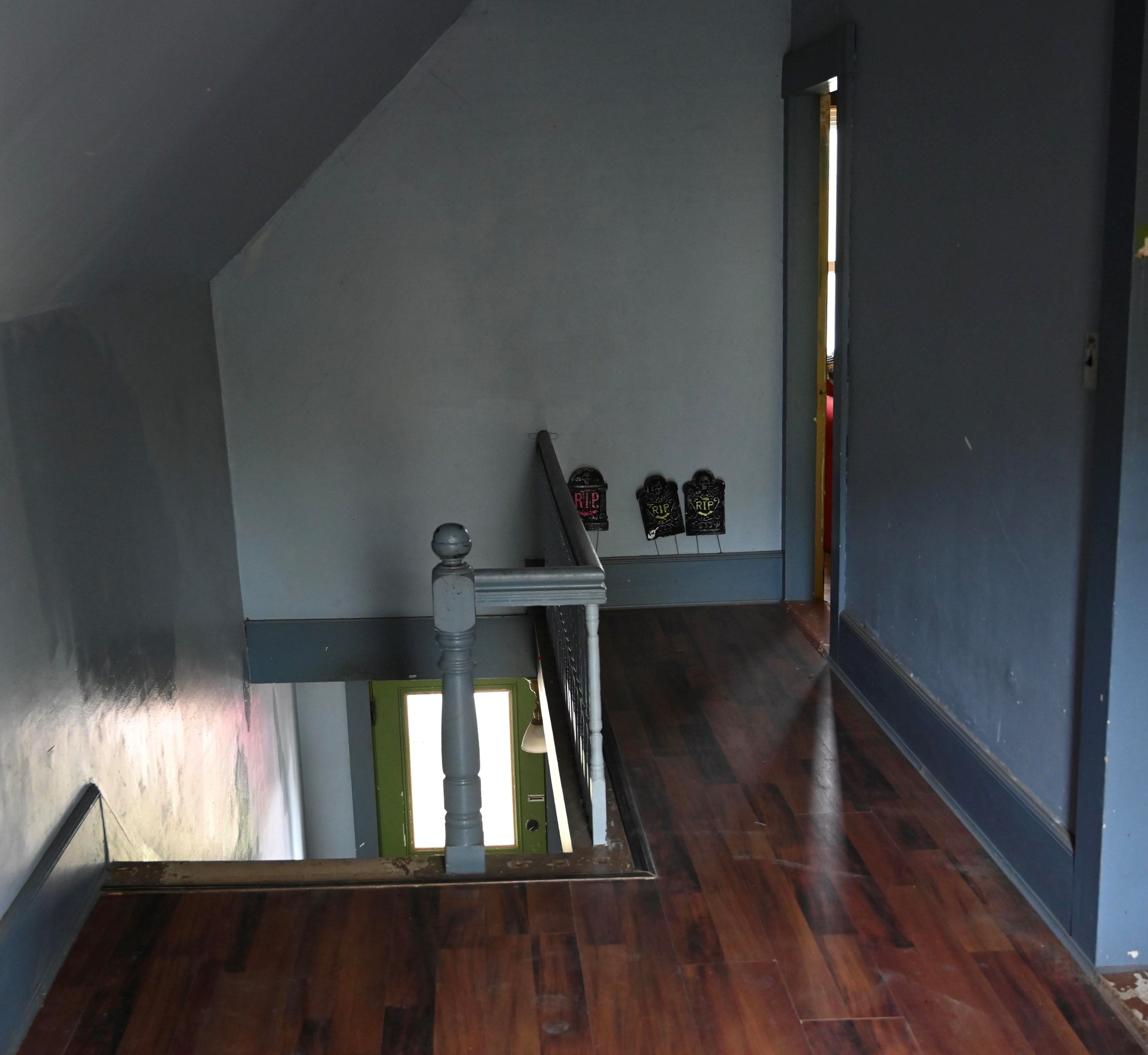 32 Berry Ave, Pittsfield NH 03263-3400 exterior