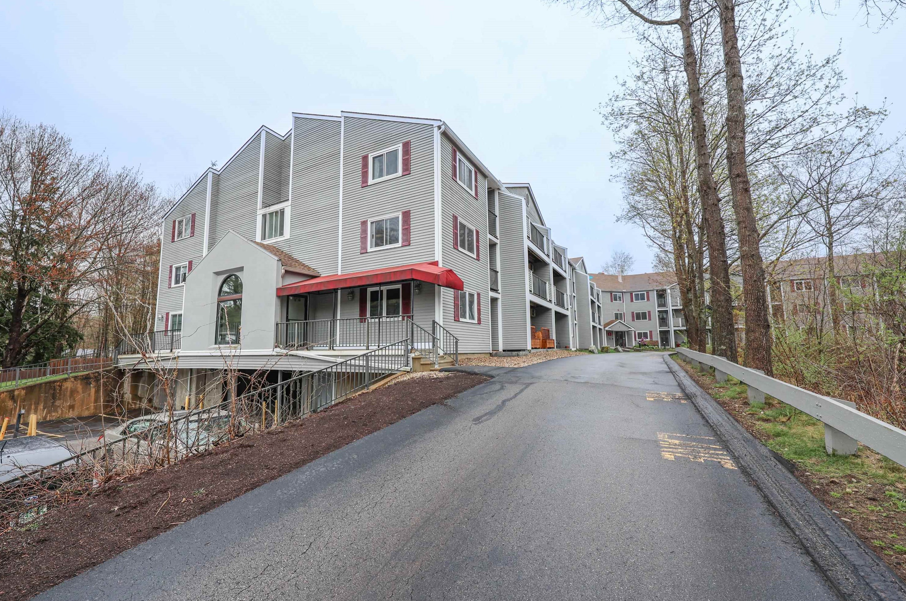 120 Fisherville Rd #104, Concord, NH 03303
