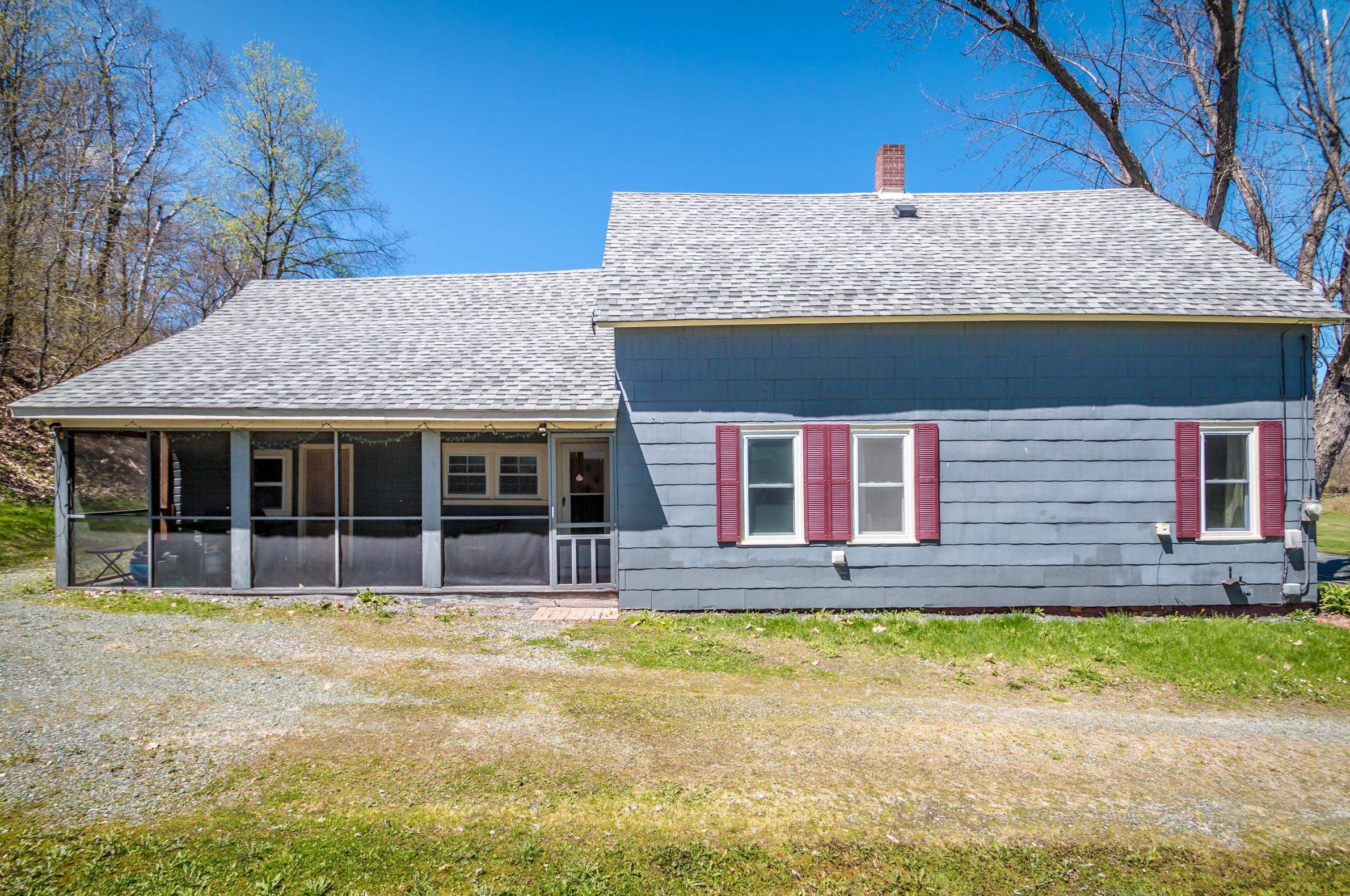 28 Water St, Lancaster, NH 03584