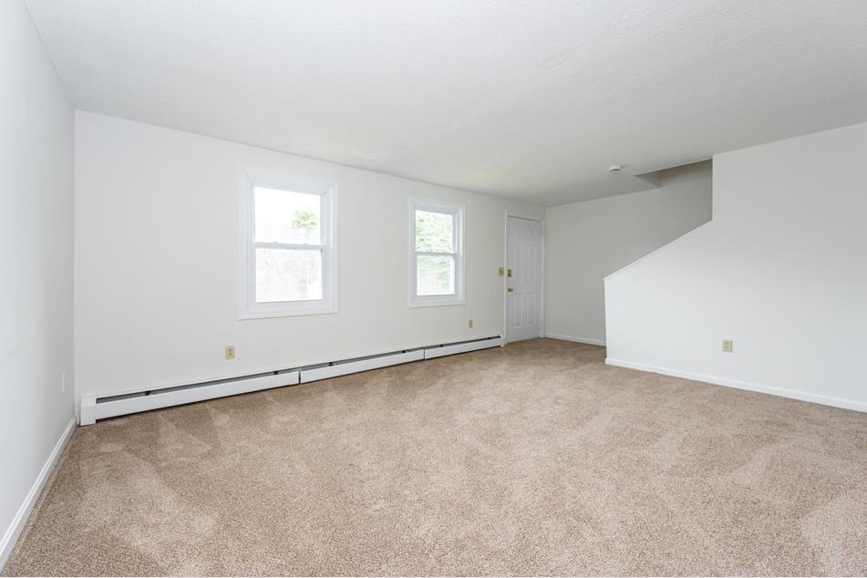 152 Porcupine Cir, Salem, NH 03079 MLS 4994993 Coldwell Banker