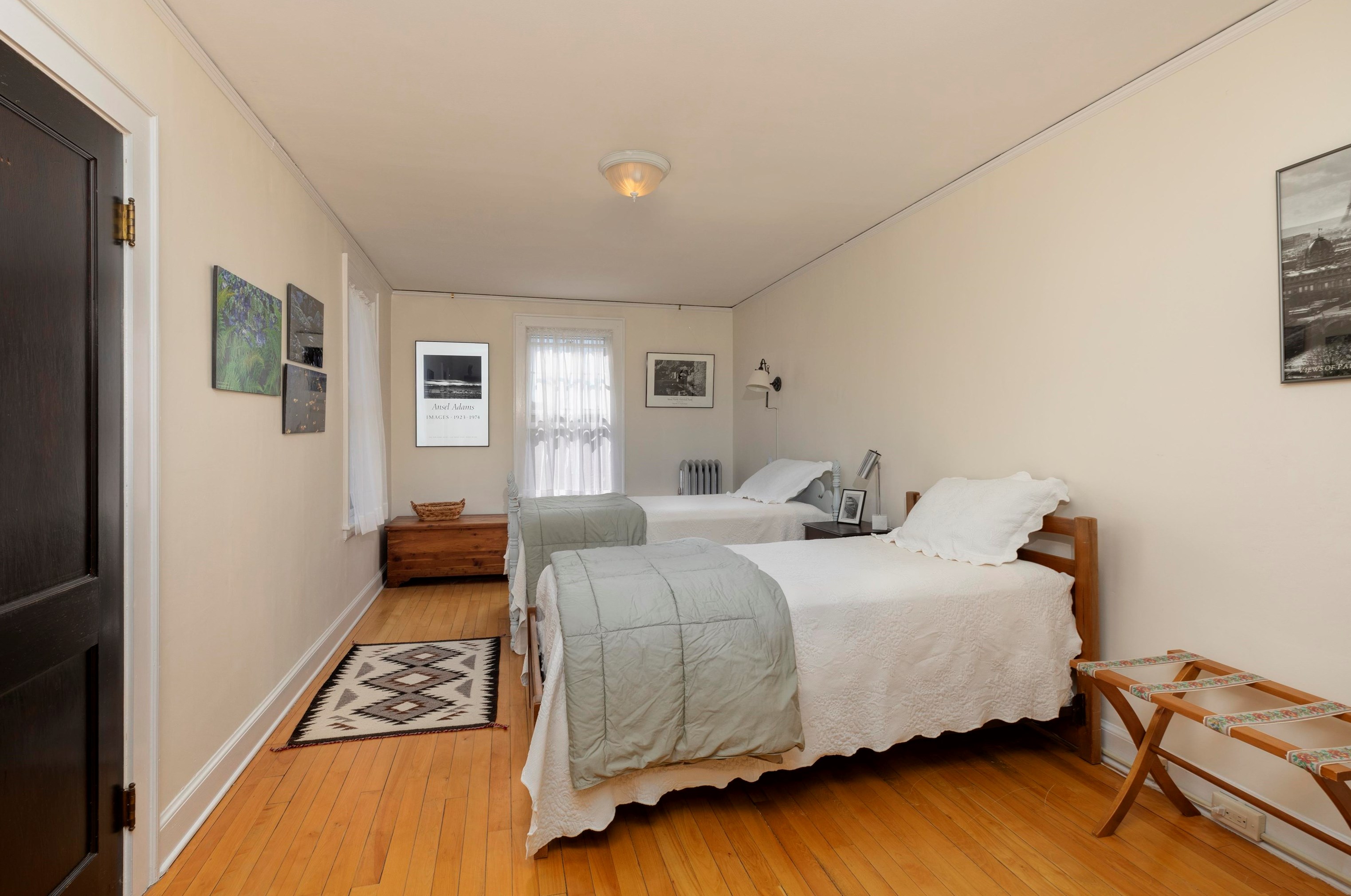 12 Elm St, Lebanon NH 03766-1802 exterior