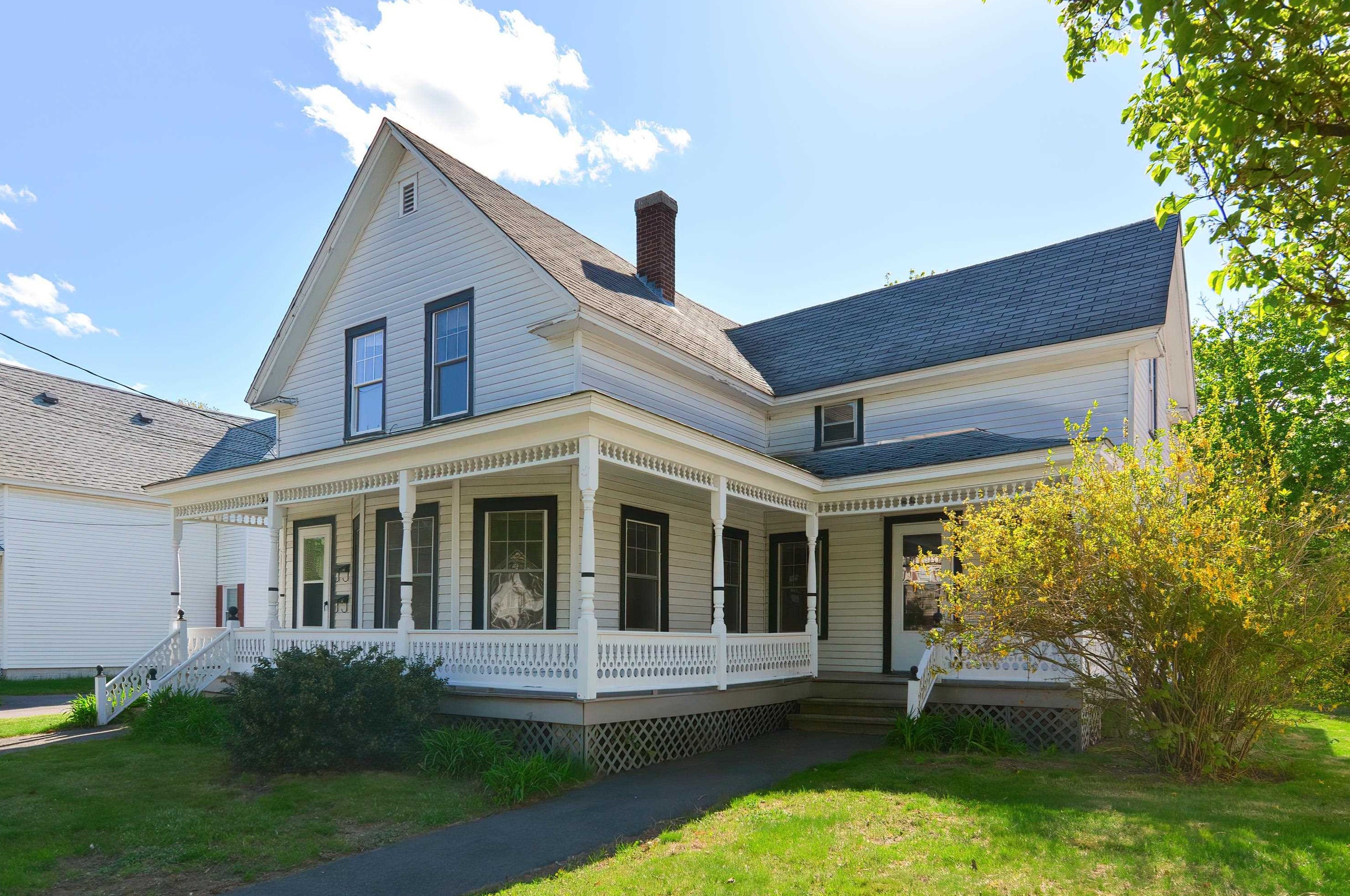 27 Highland Ave, Derry, NH 03038