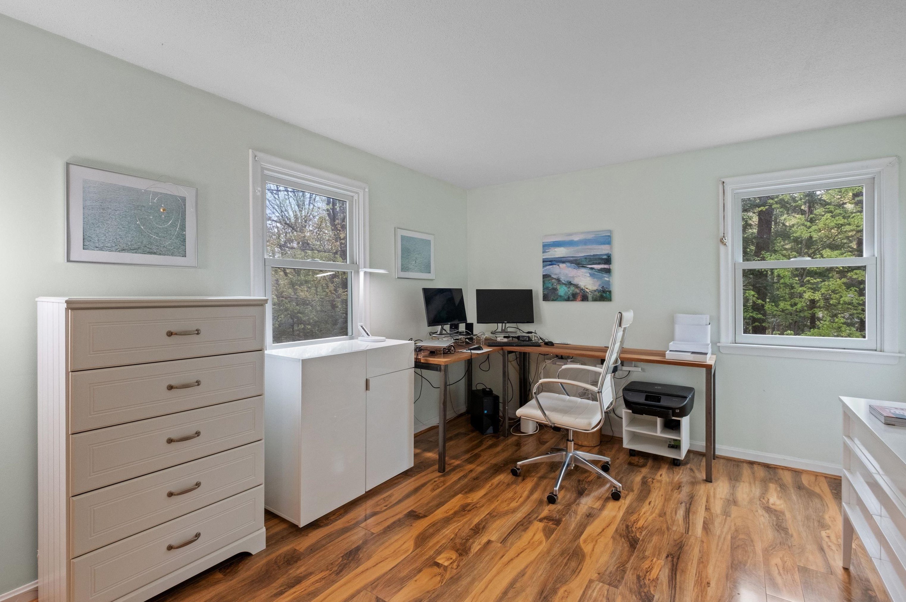 12 Surrey Dr, Concord NH 03304 exterior