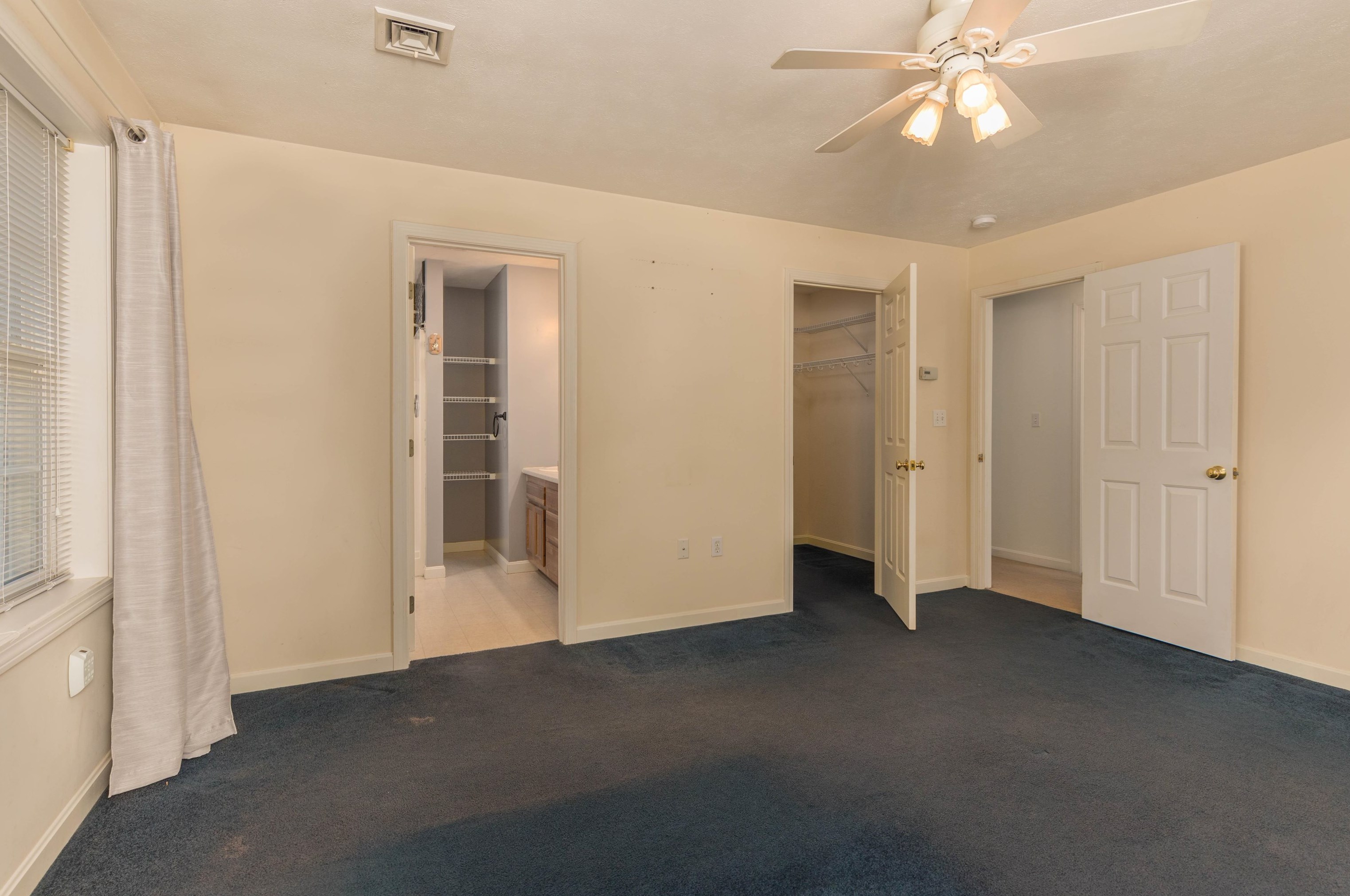 34 Nora Ct, New Ipswich NH 03071-3504 exterior