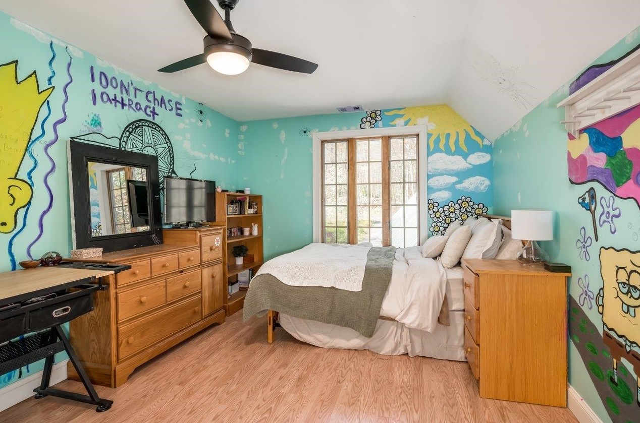 1 Ridge View Ln, Deerfield NH  03037-1141 exterior