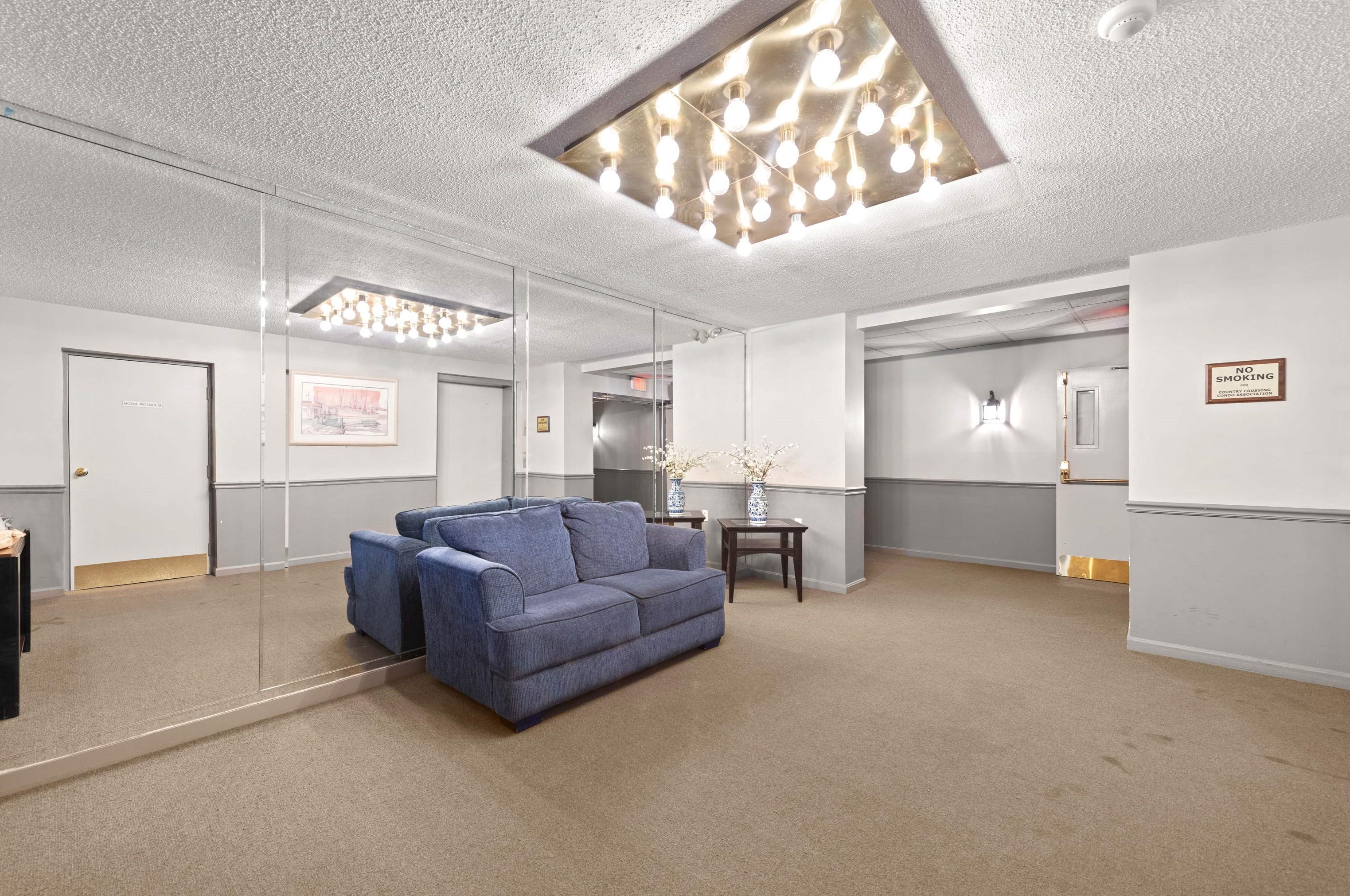 14 Flintlock Ln, Merrimack NH  03054-4427 exterior