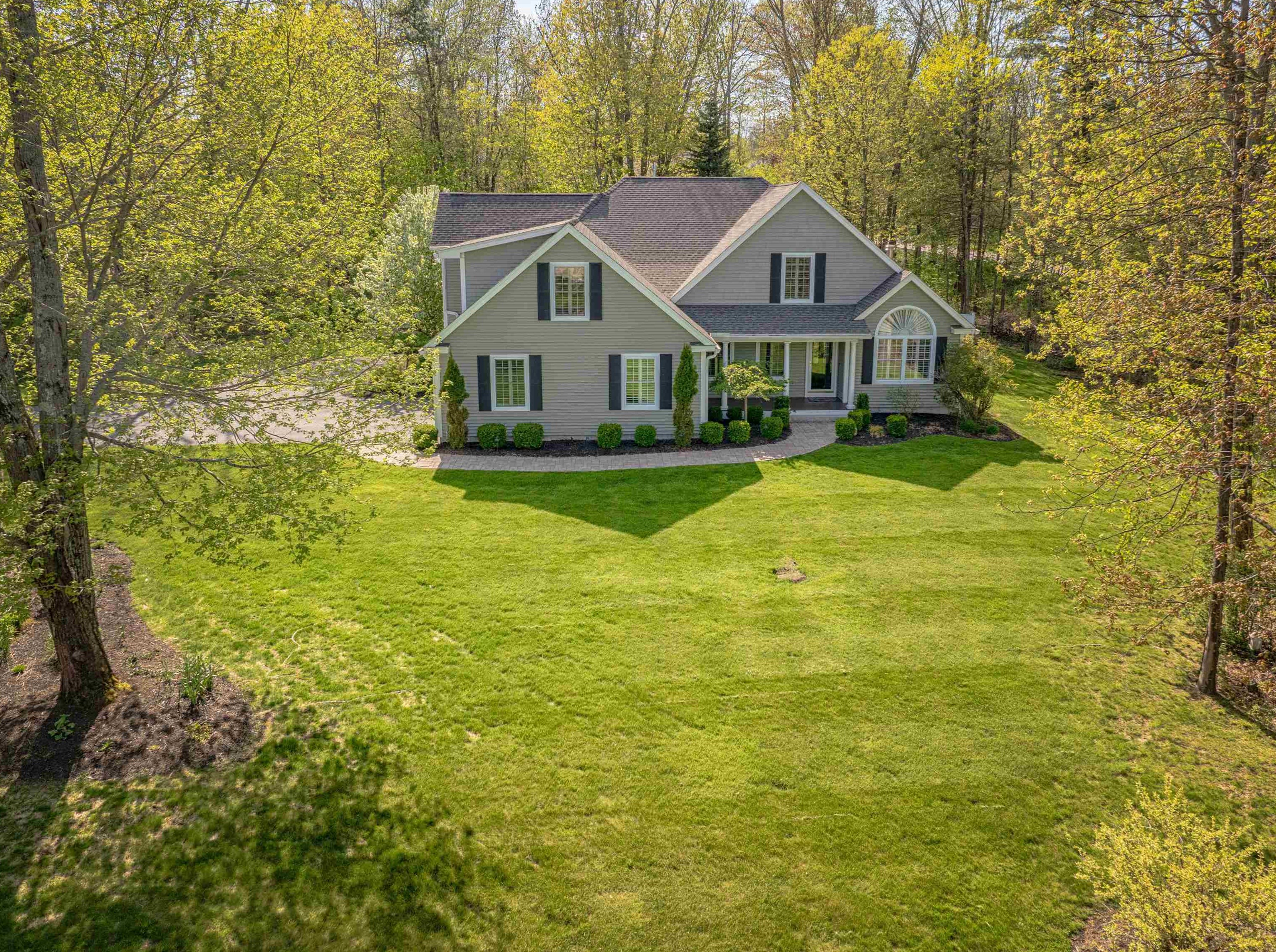 51 Waterloo Cir, Dover, NH 03820