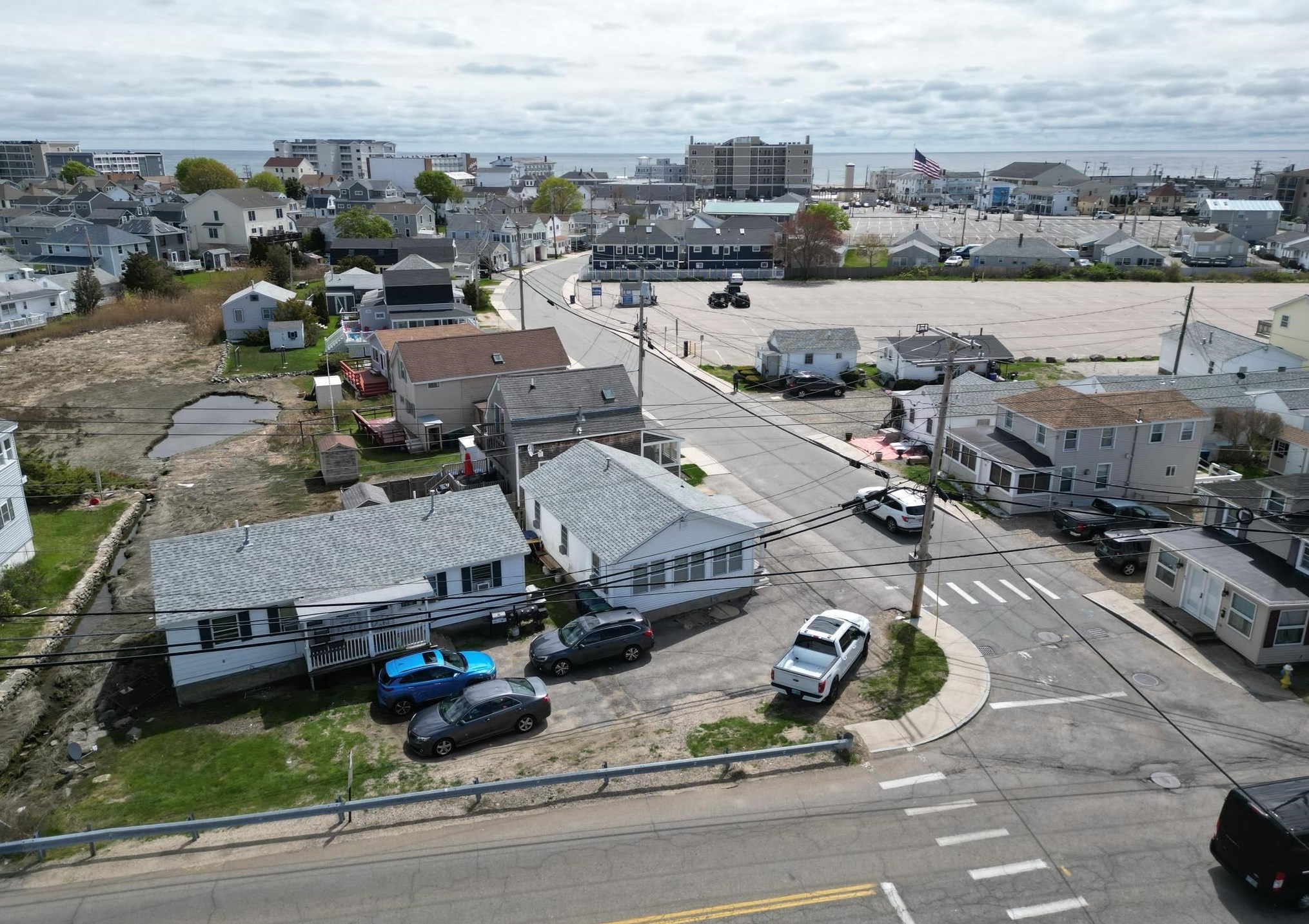 50 Island Path, Hampton Beach, NH 03842 exterior