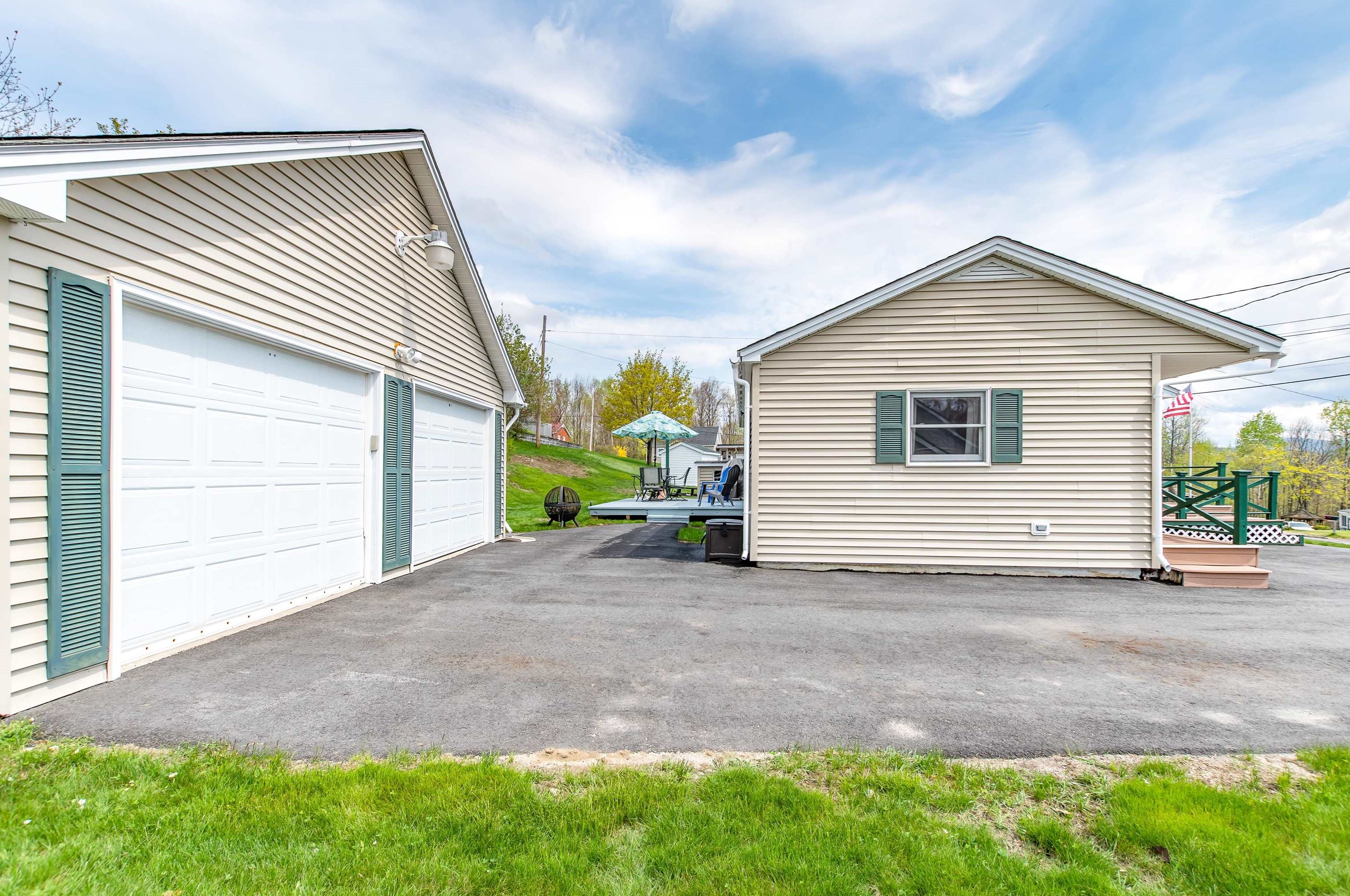 29 Jordan Ave, Berlin NH  03570-2603 exterior