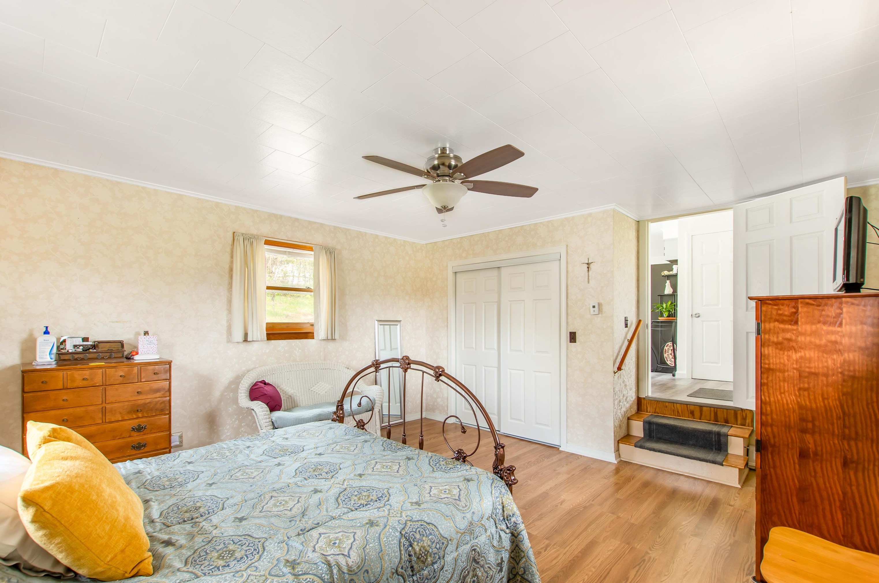 29 Jordan Ave, Berlin NH  03570-2604 exterior