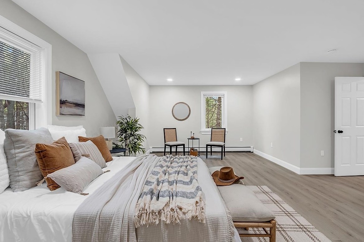 14 Autumn Way, Seabrook NH 03874-4249 exterior