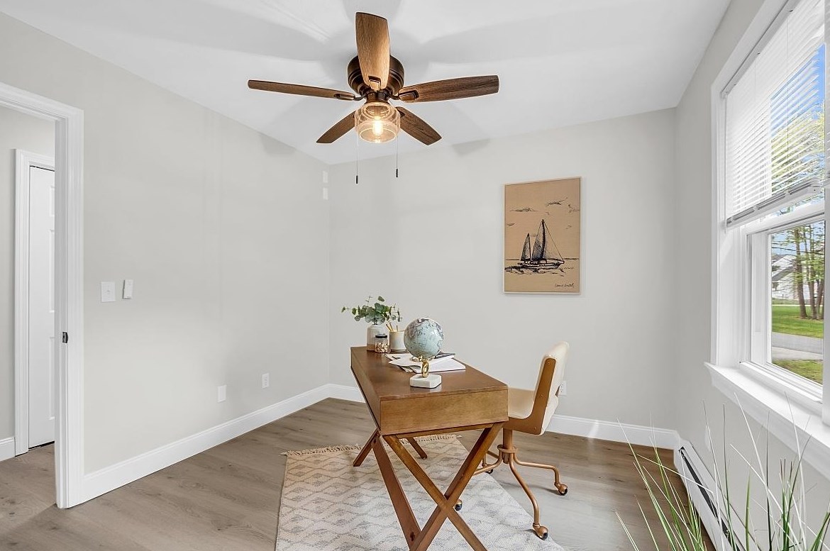 14 Autumn Way, Seabrook NH 03874-4249 exterior