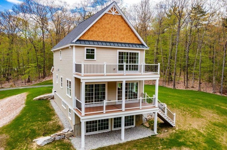 3000 Parade Rd, Laconia, NH 03246-1514