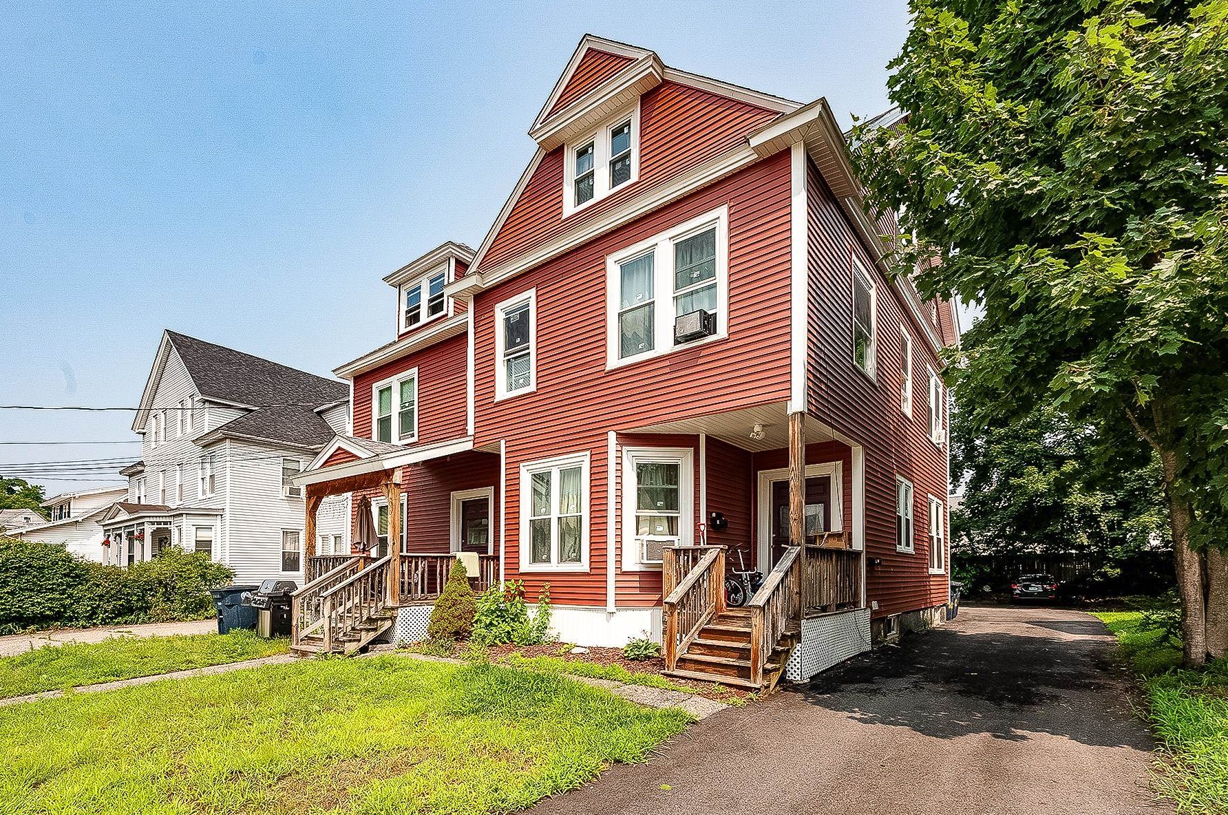 10 Courtland St, Nashua NH  03064-2134 exterior