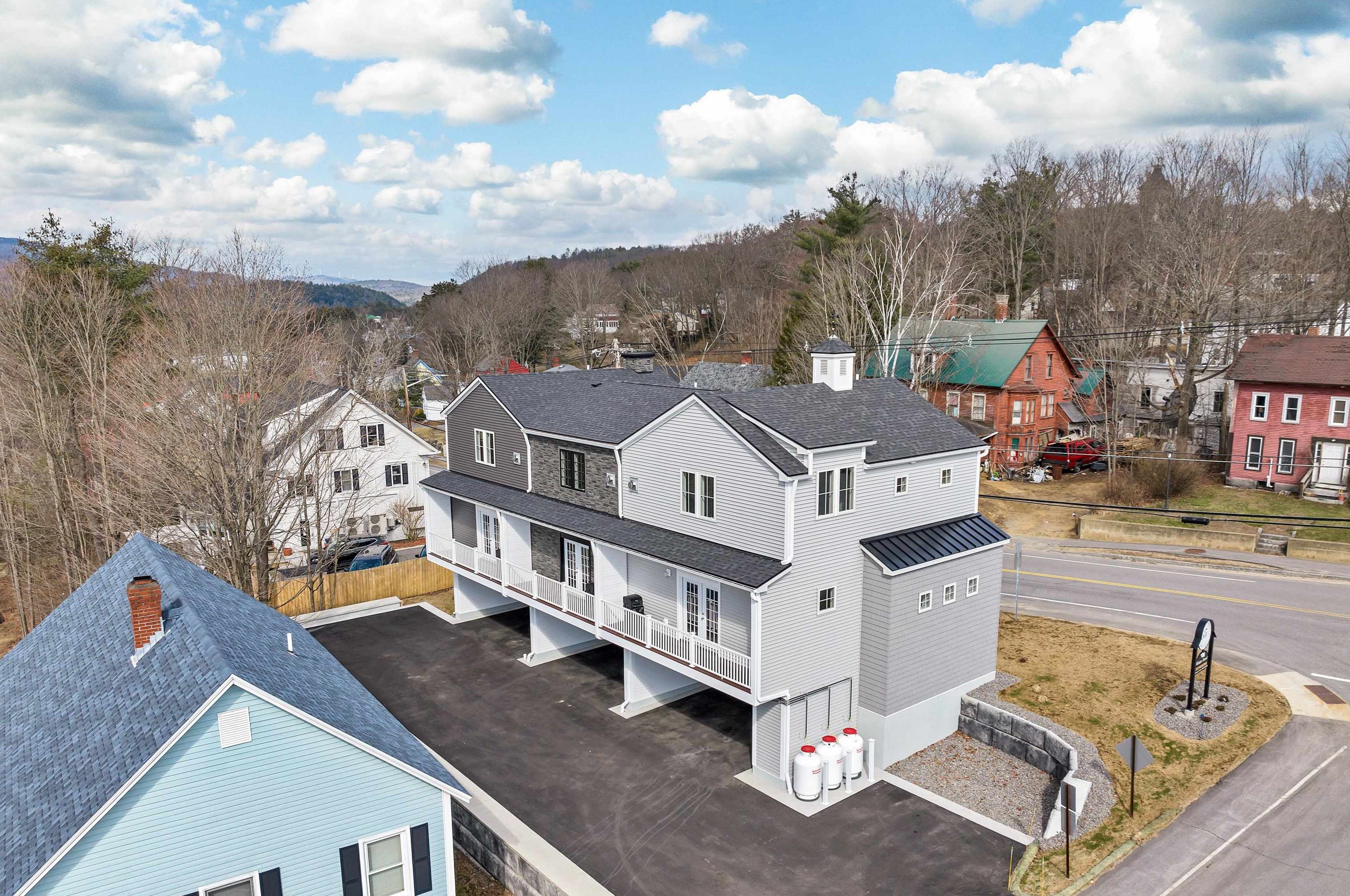 65 Main St, Ashland, NH 03217-4540