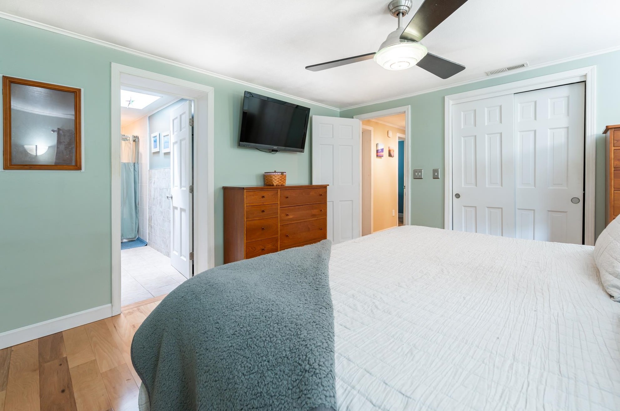 48 Dorothy Dr, Epping NH 03042-2316 exterior