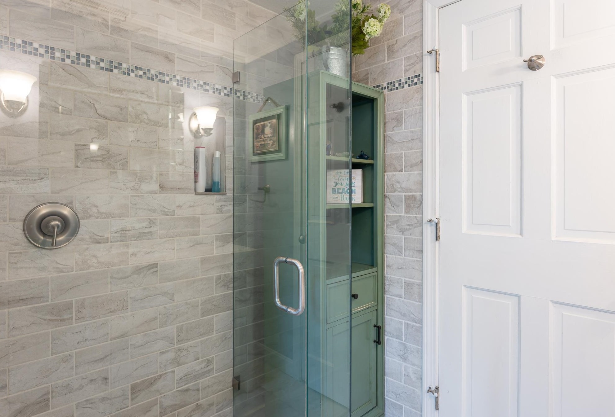 48 Dorothy Dr, Epping NH 03042-2316 exterior