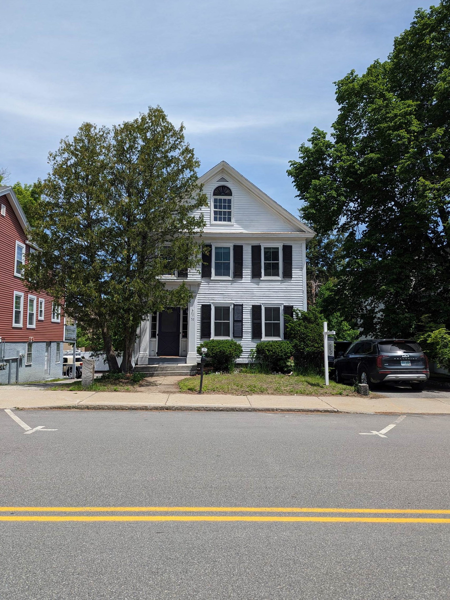 52 State St, Concord NH  03301-4326 exterior
