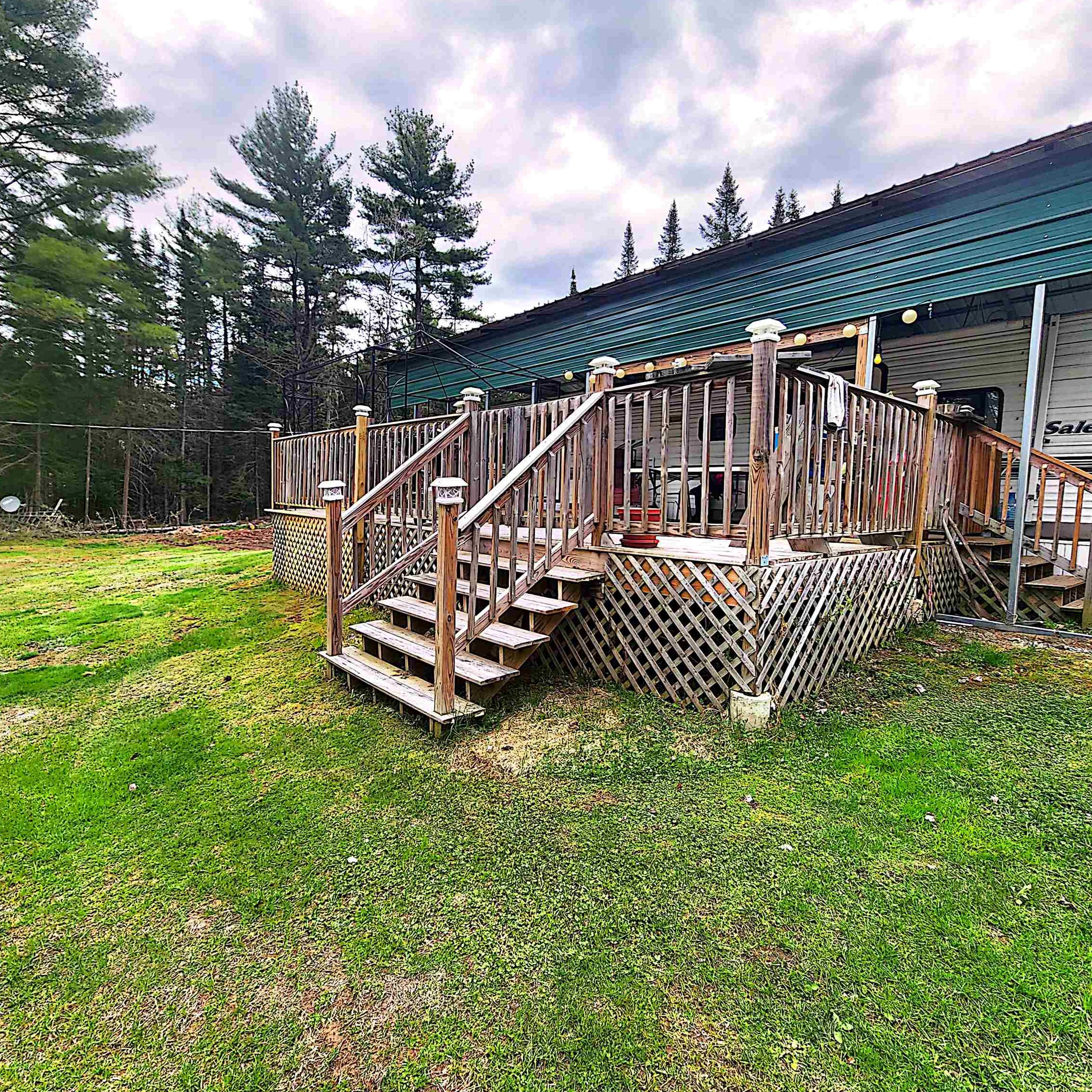 32 Dylan Ct, Carroll, NH 03598-3410