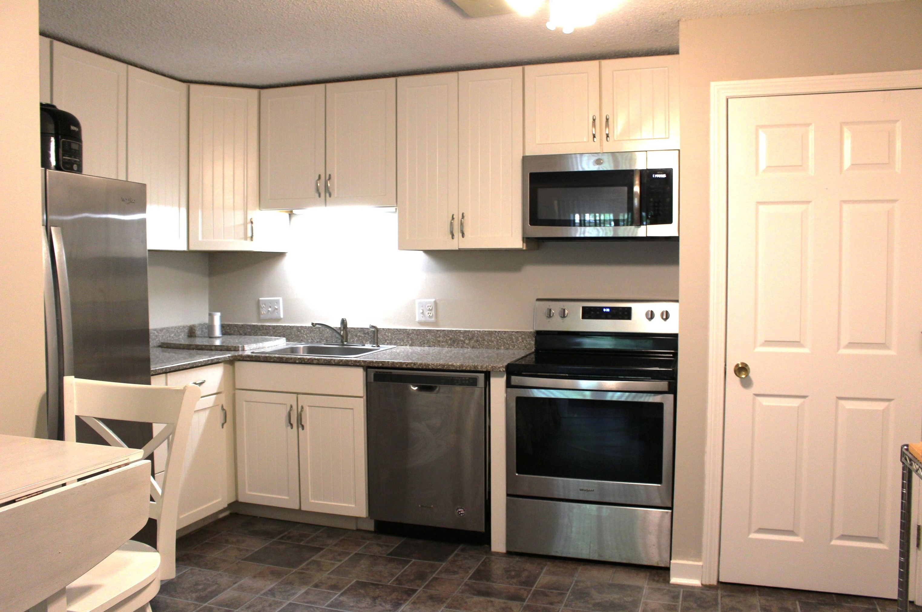 11 Northbrook Dr #1108, Manchester, NH 03102