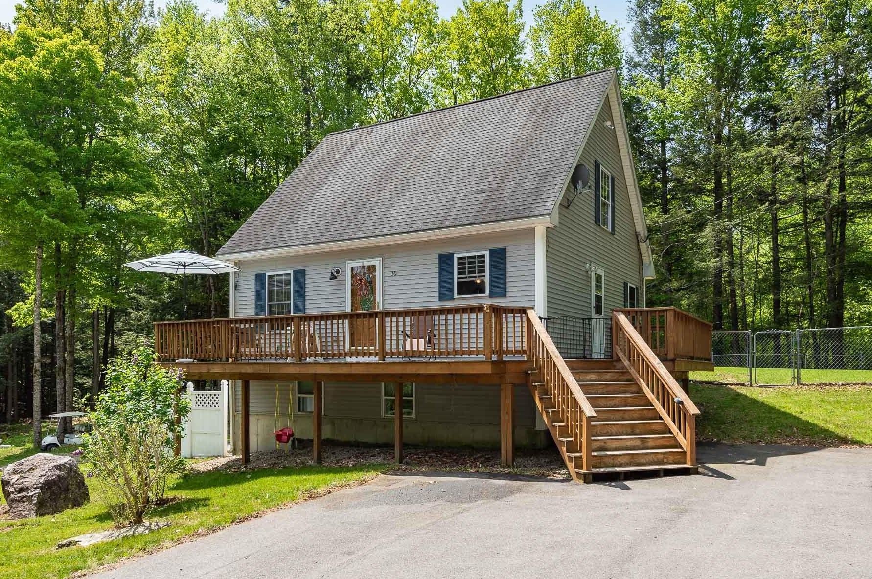 10 Avalon Rd, Farmington, NH 03835 exterior