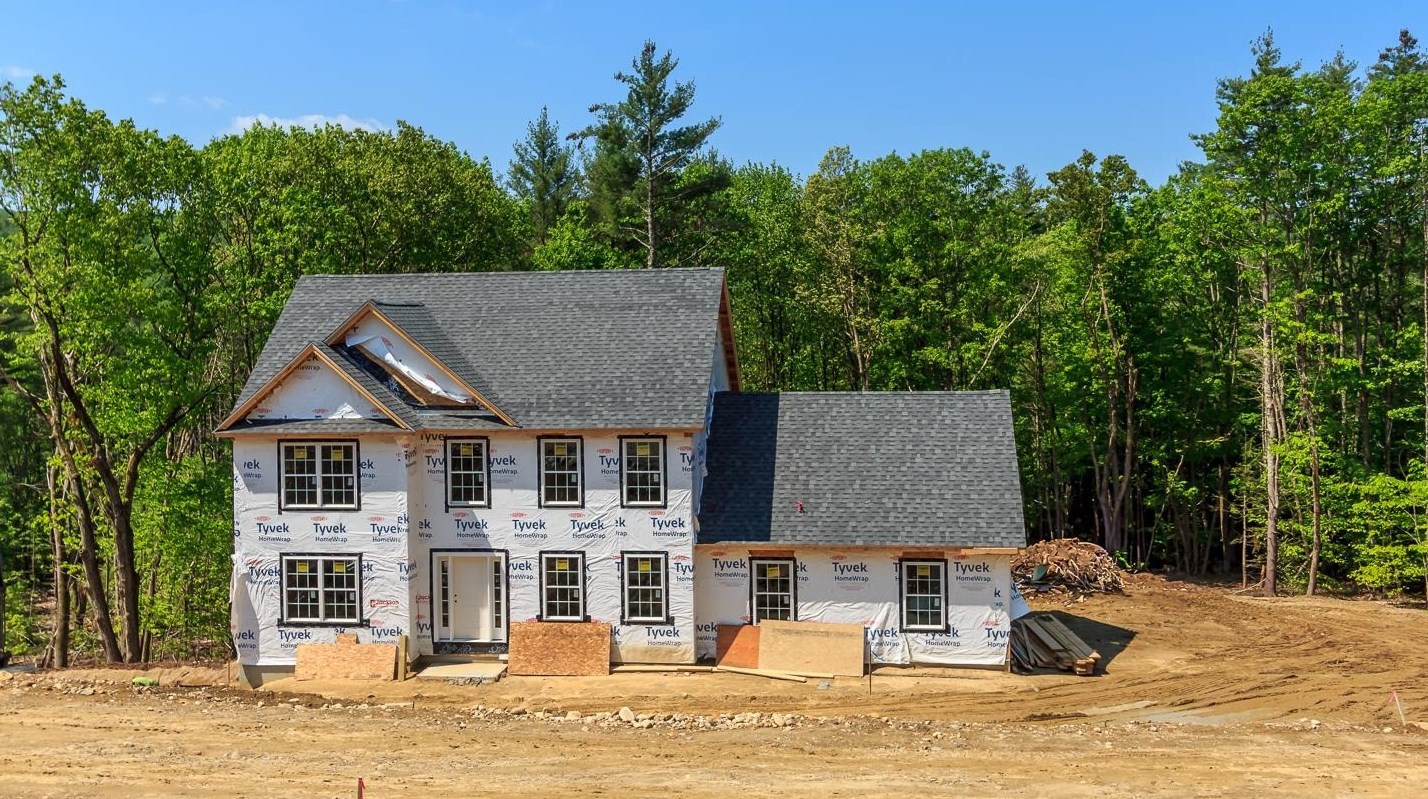 6 Grapevine Rd, Goffstown, NH 03046-4109