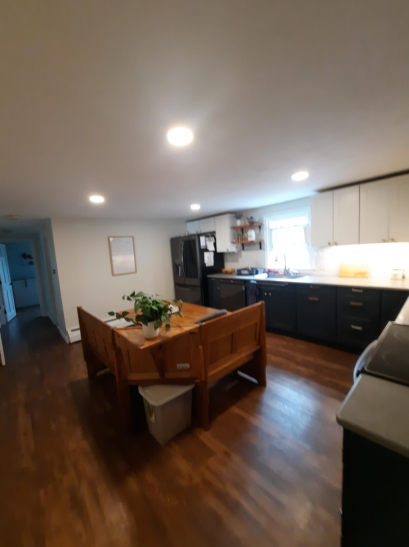 5 Lorraine St, Hudson NH  03051-4848 exterior