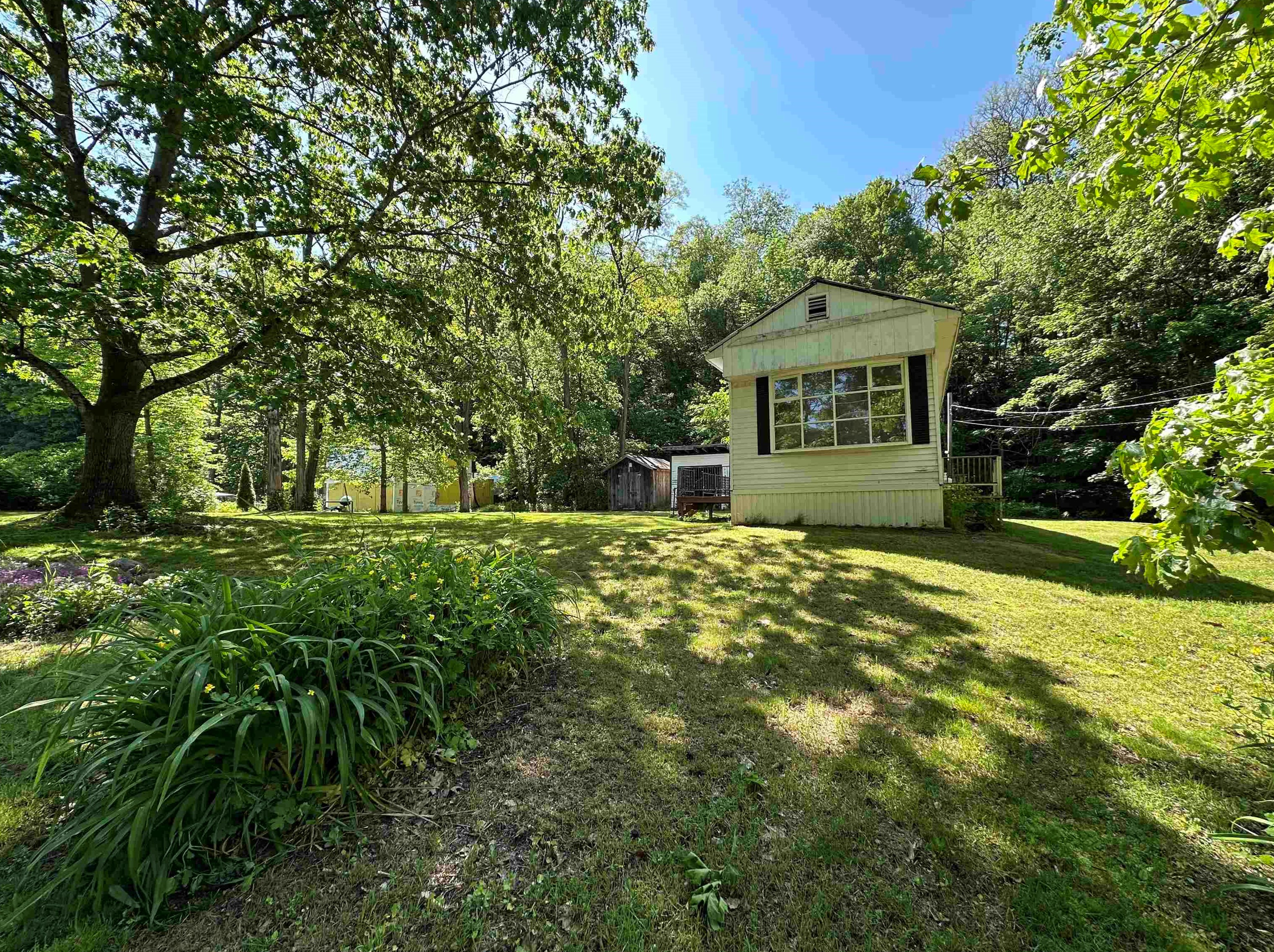 48 Glen St, Hinsdale, NH 03451-2529