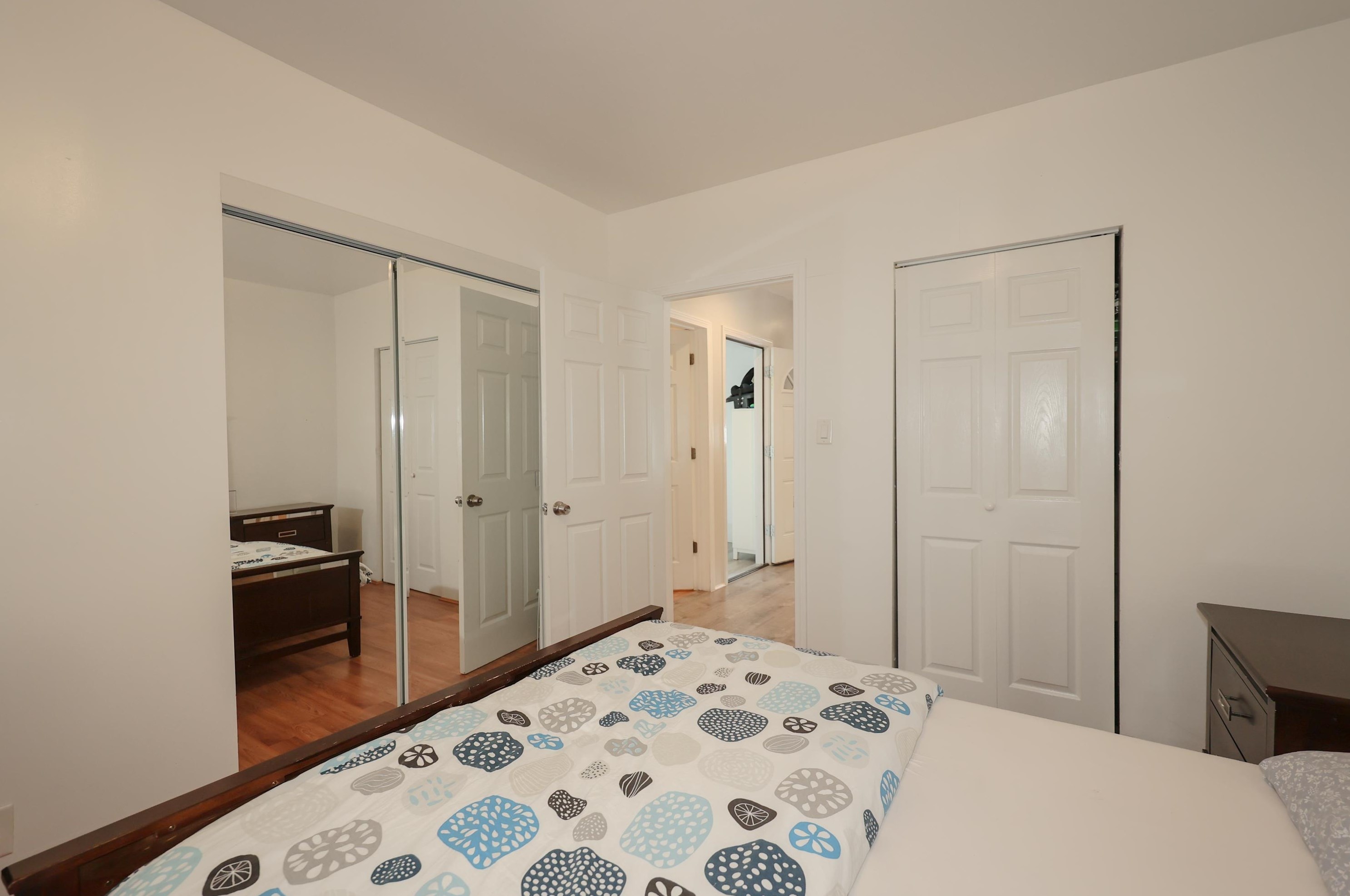 77 Hecker St, Manchester NH  03102-3975 exterior