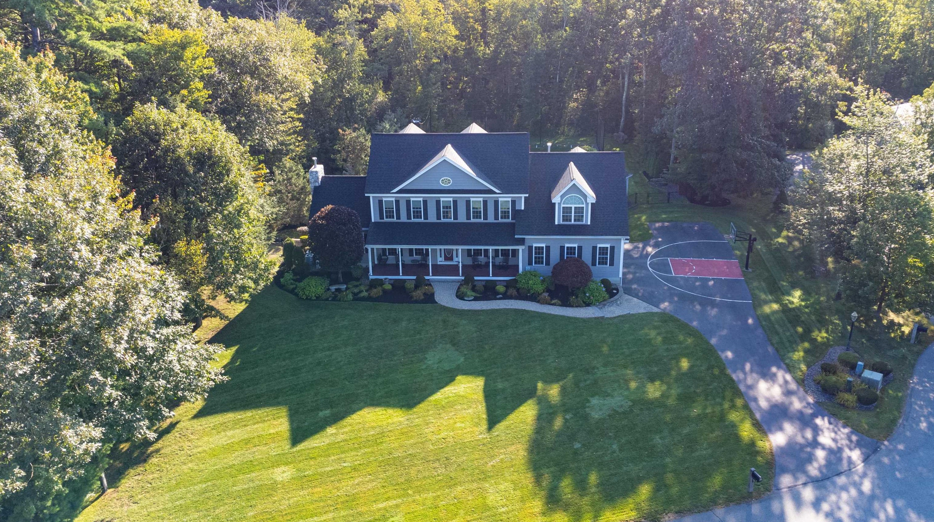 6 Gabriel Ct, Hampstead, NH 03841-5019