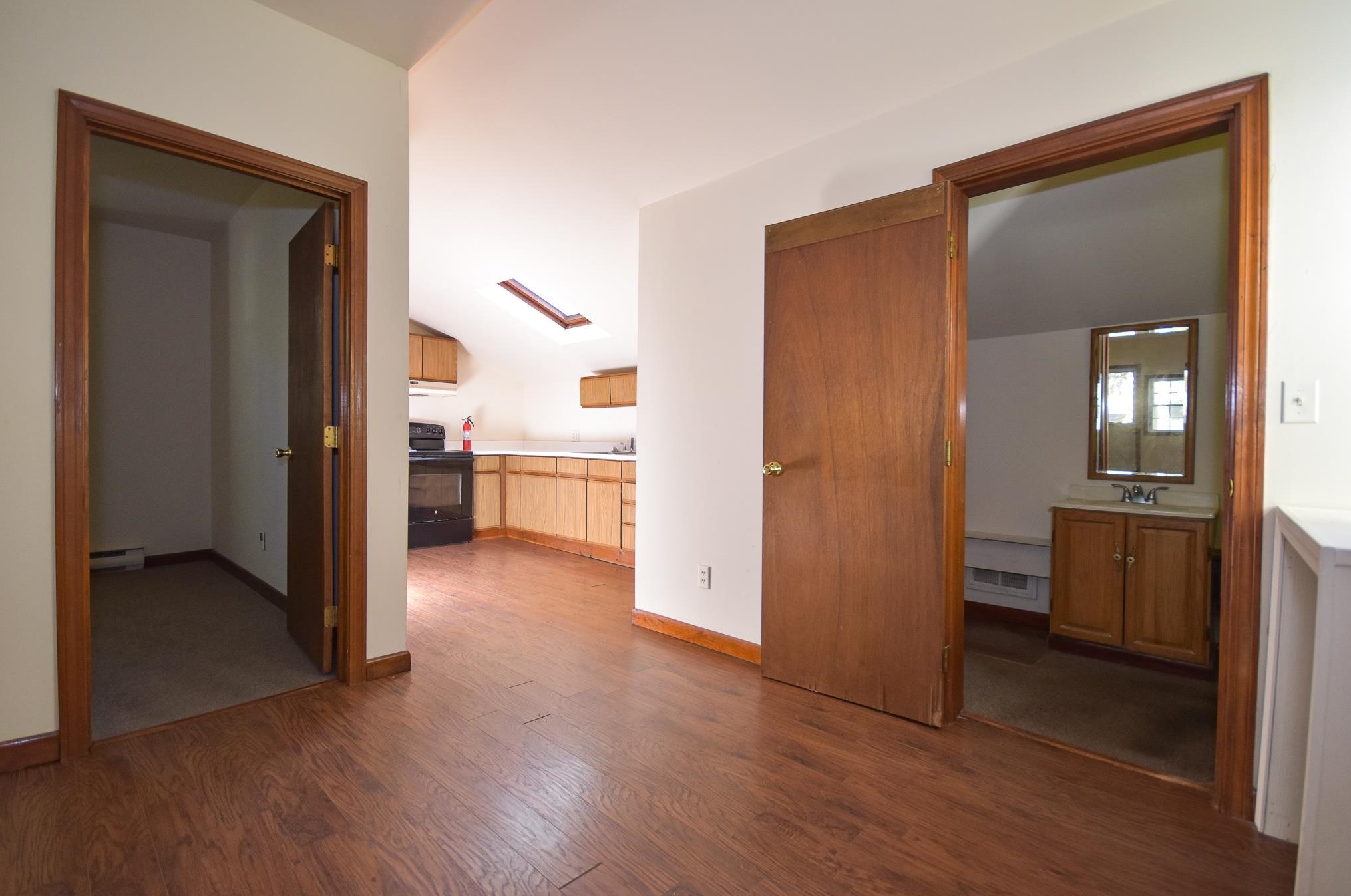 11 French Cross Rd, Dover NH 03823-7708 exterior