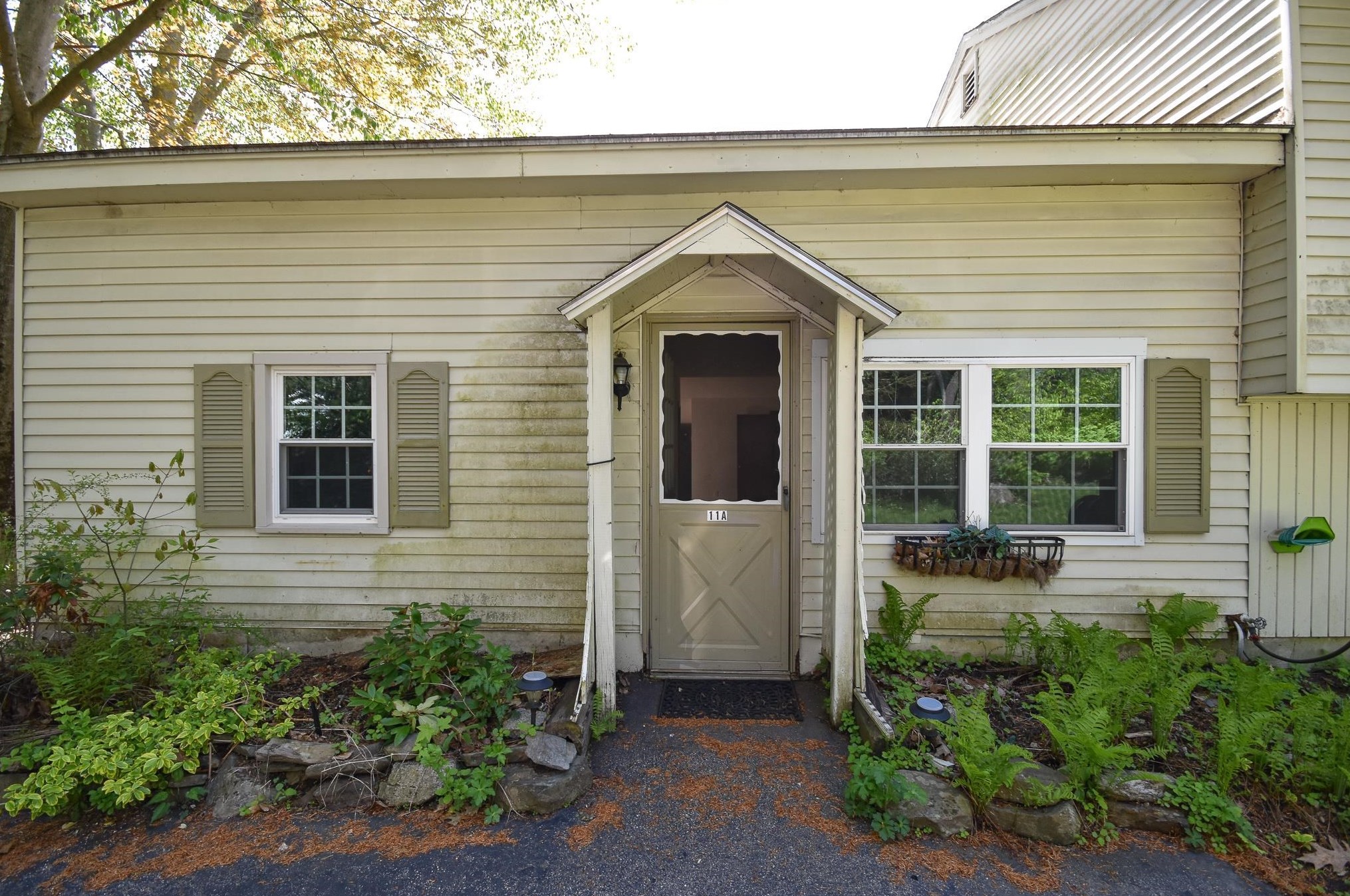 11 French Cross Rd, Dover NH 03823-7708 exterior