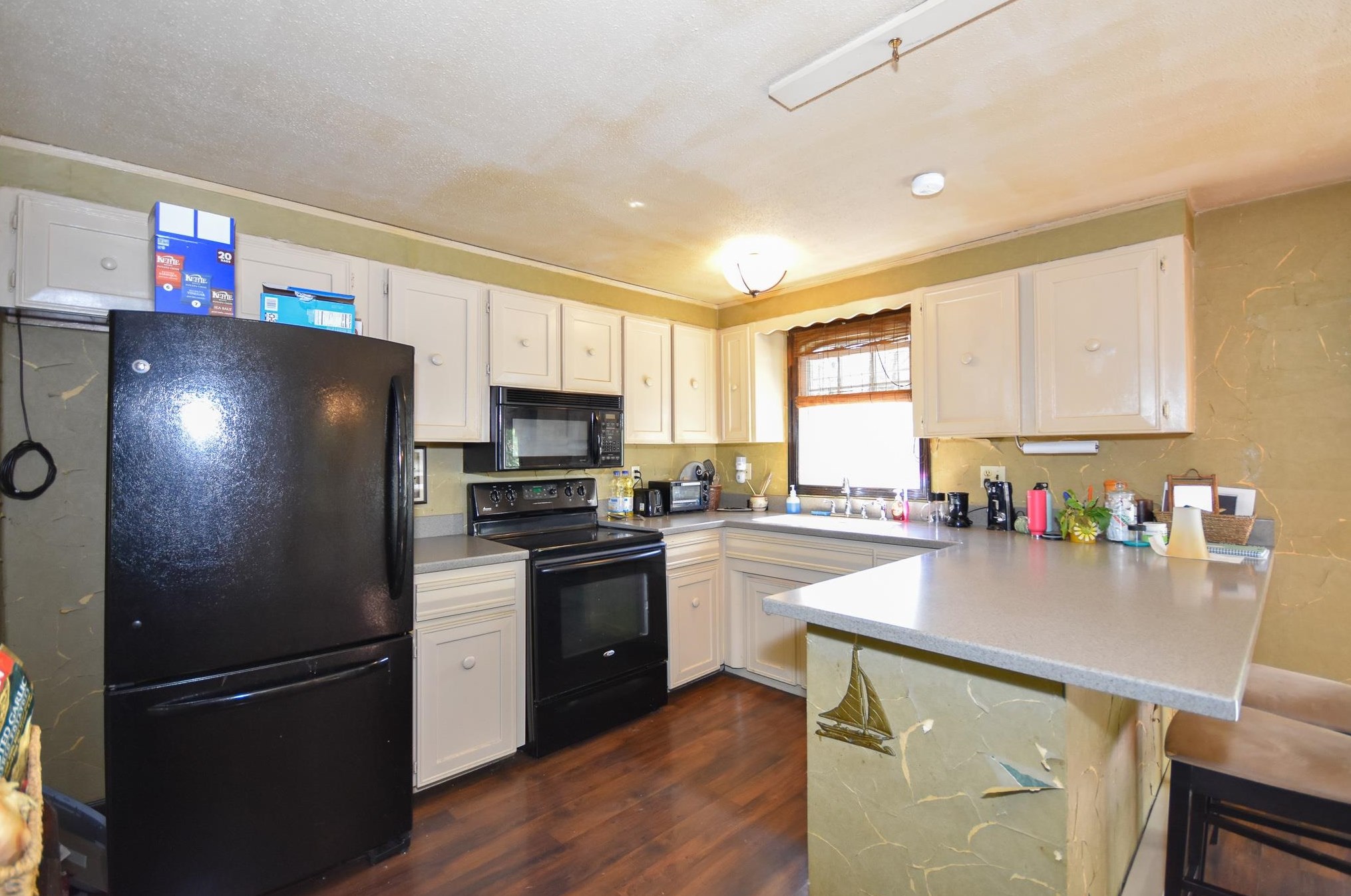 11 French Cross Rd, Dover NH 03823-7708 exterior