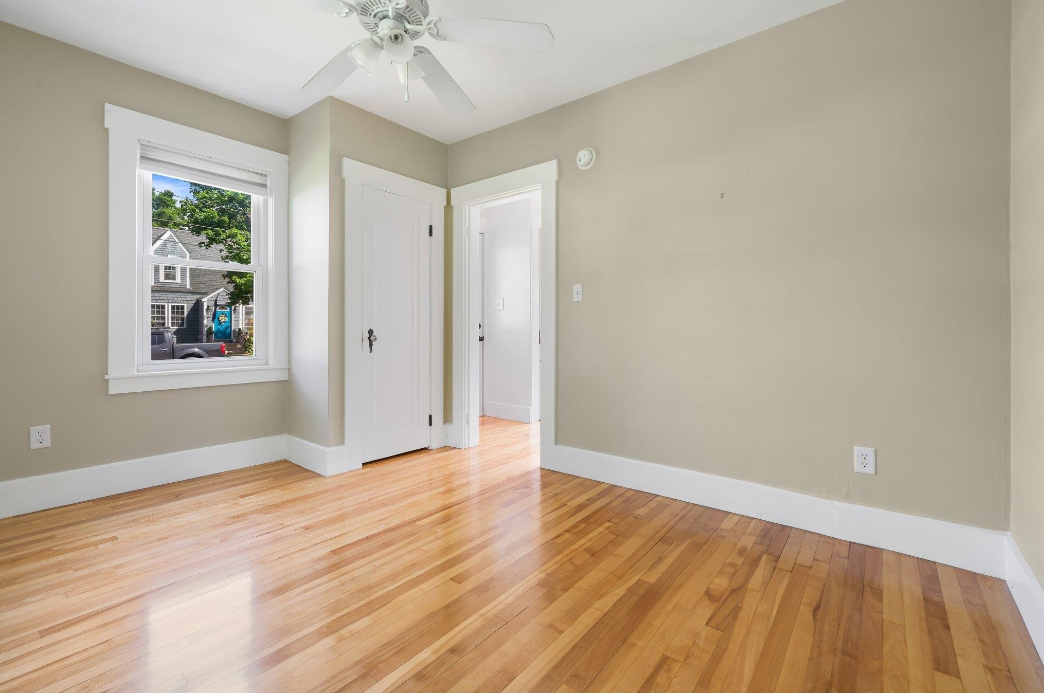 3 Broad Ave, Concord NH  03301-2734 exterior
