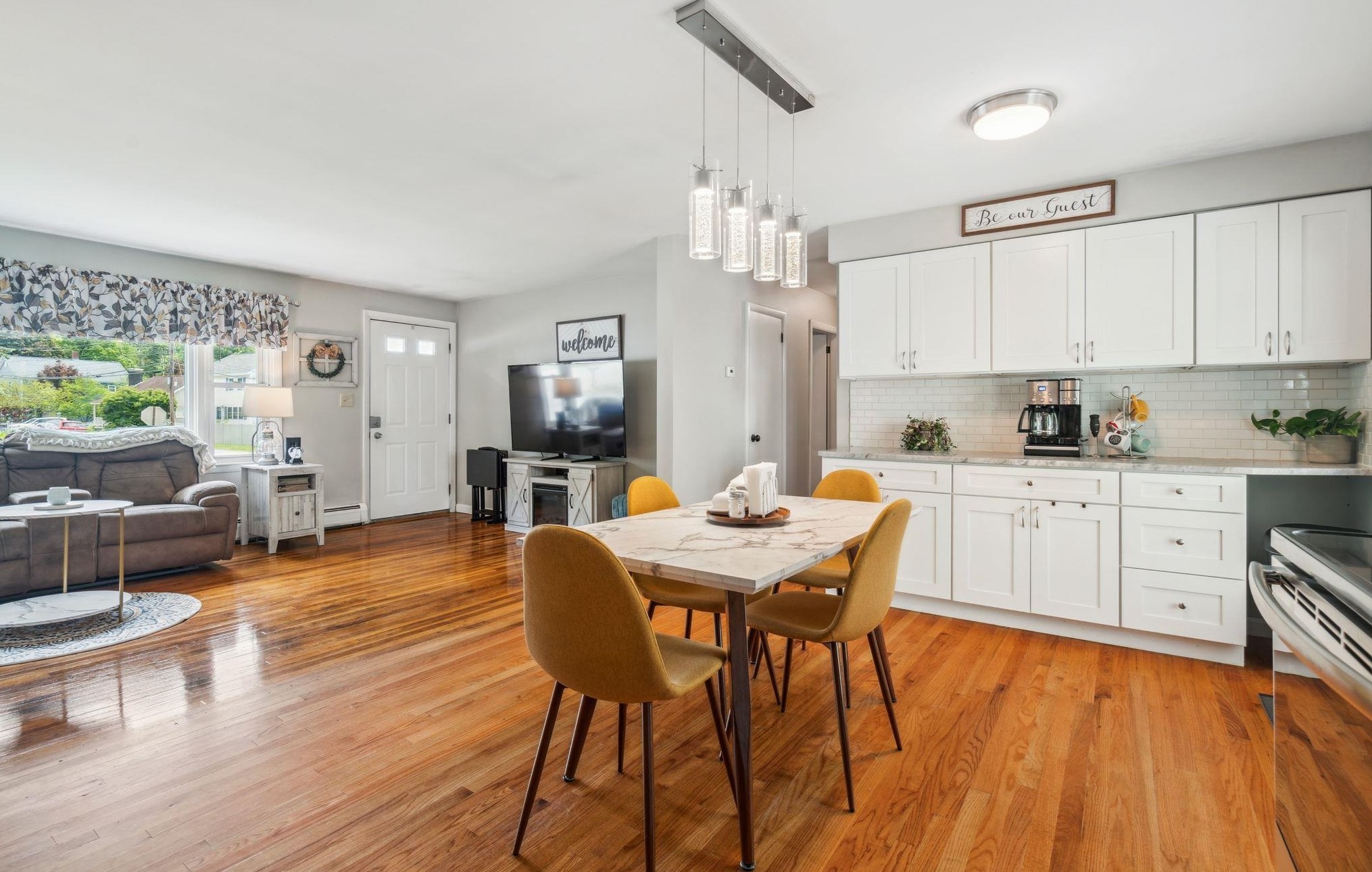 1213 Beech St, Manchester NH  03104-2123 exterior