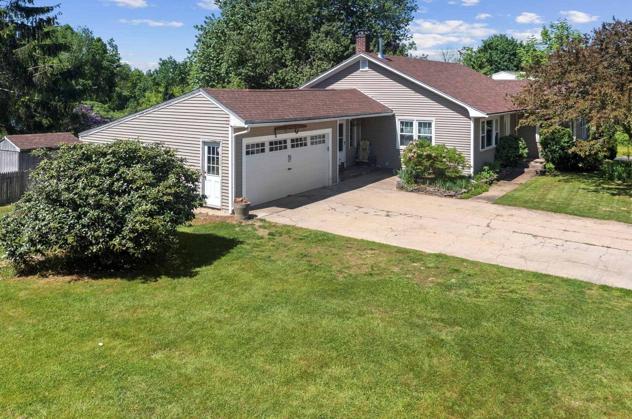 226 Littleworth Rd, Dover NH  03823-7527 exterior