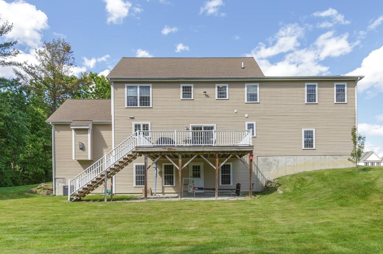 13 Gio Ct, Concord, NH 03301-8416