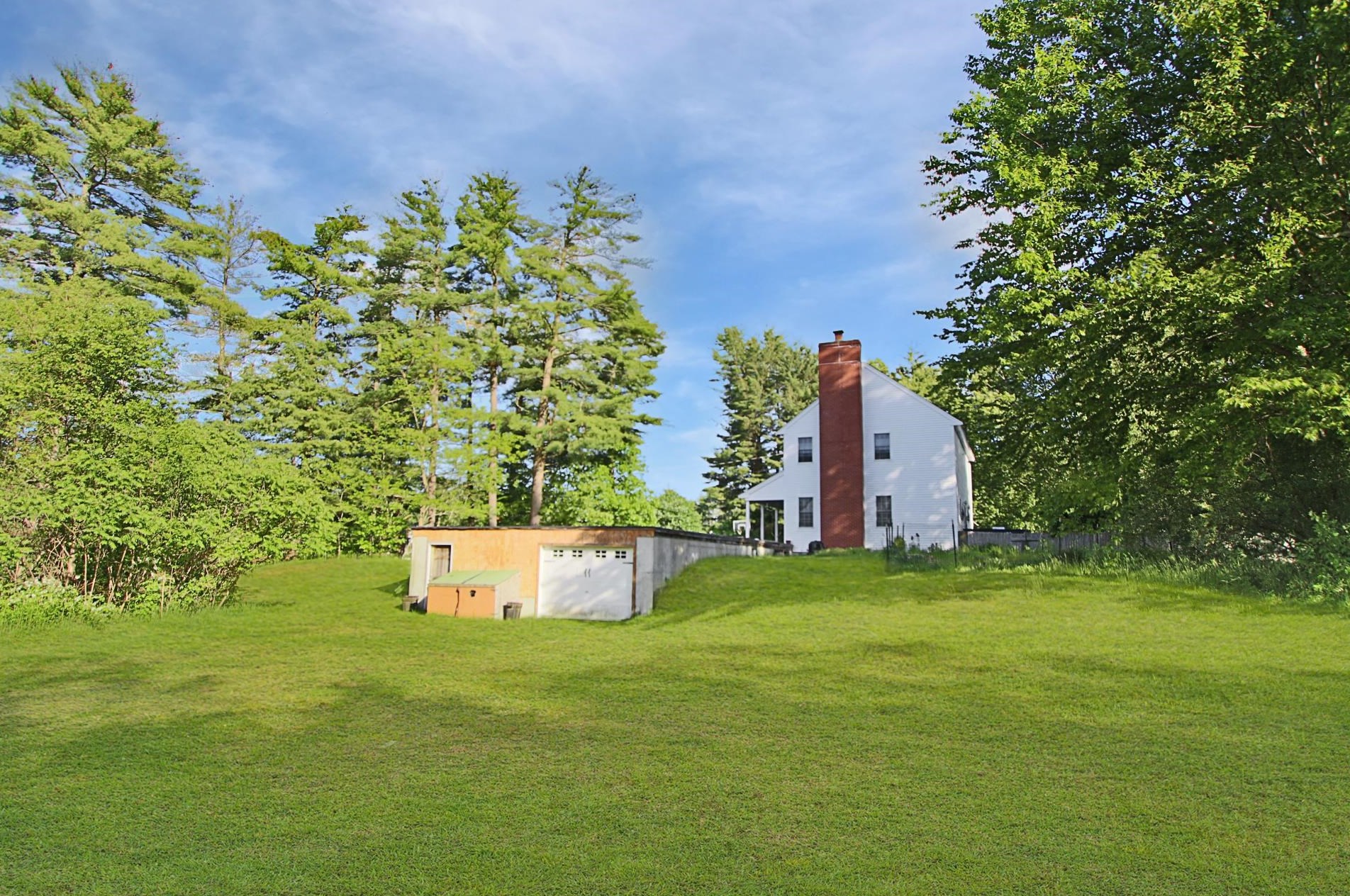 132 Blacksnake Rd, Seabrook NH 03874-4300 exterior