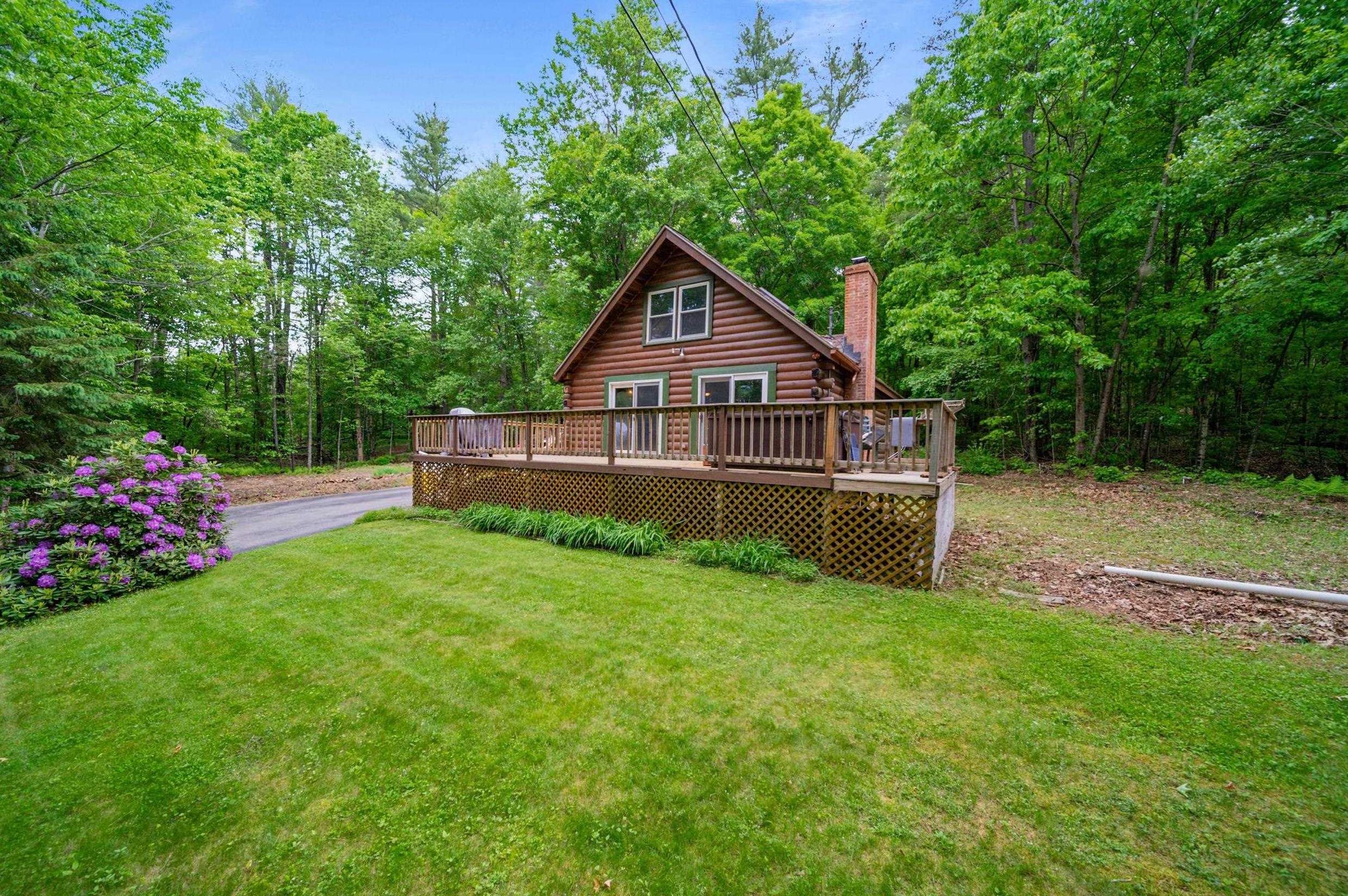 57 Newman Wilson Rd, Weare, NH 03281-5921