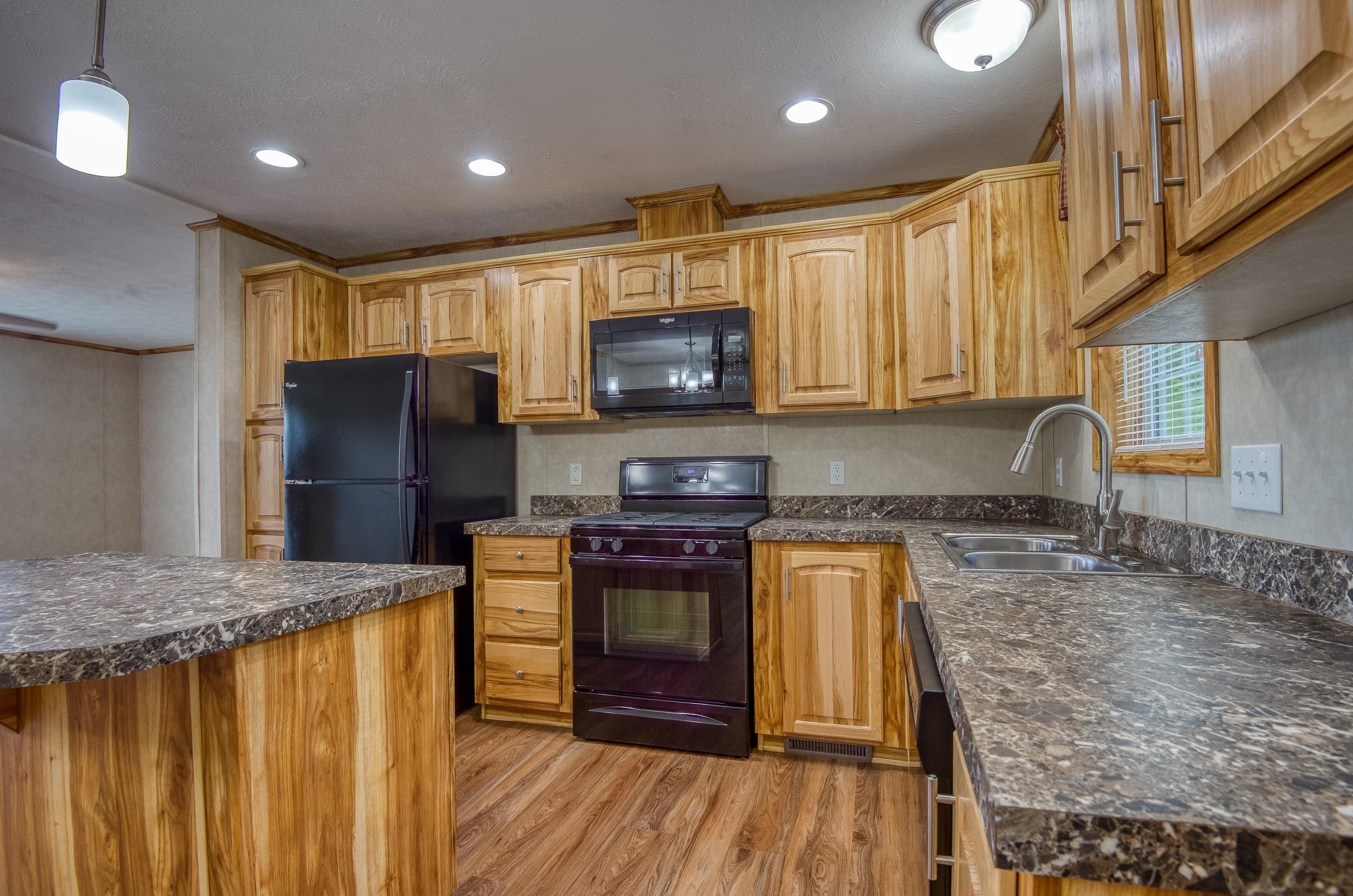 9 Victoria Ln, Berlin, NH 03570-4400