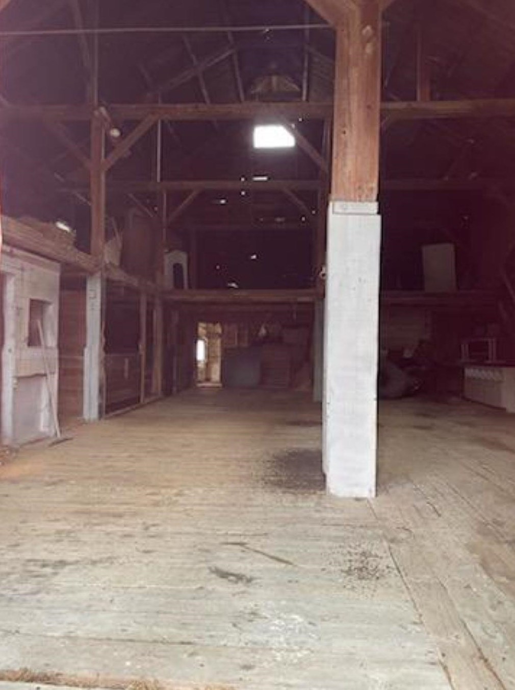 1240 Franklin Pierce Hwy, Barrington NH 03825-7331 exterior