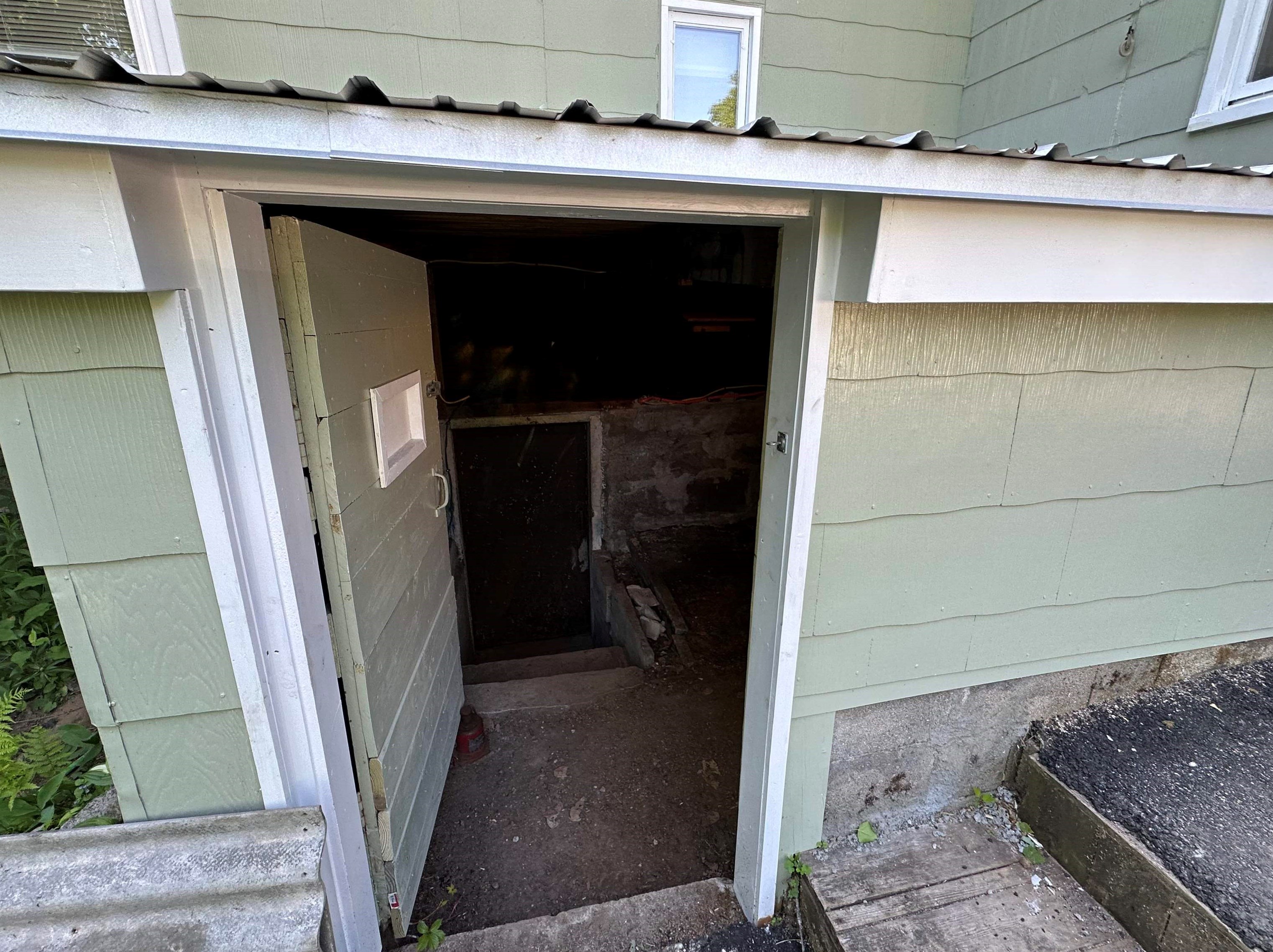 567 Cheshire St, Berlin NH  03570-3244 exterior