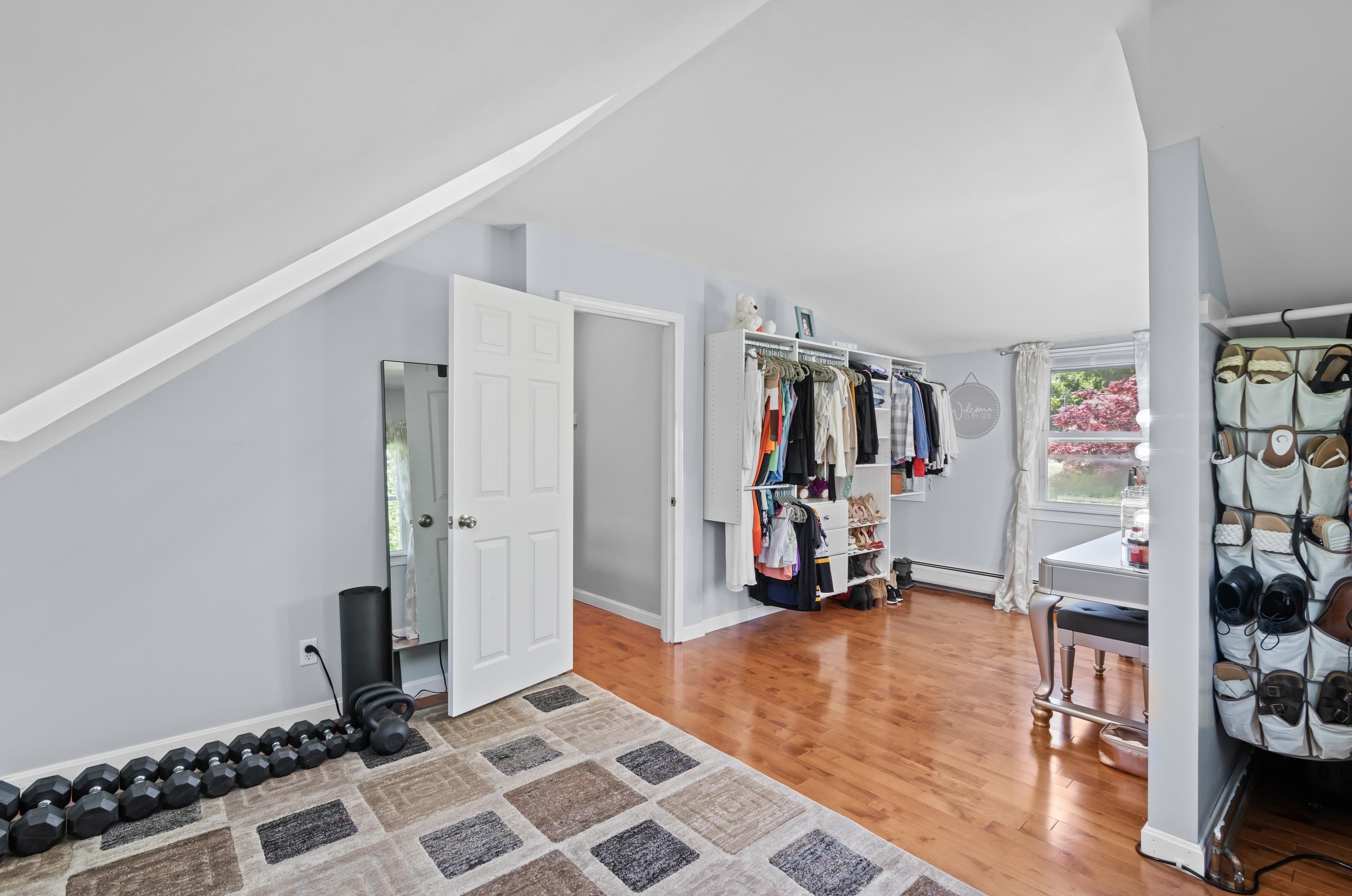 13 Glenwood St, Nashua NH 03060-5216 exterior