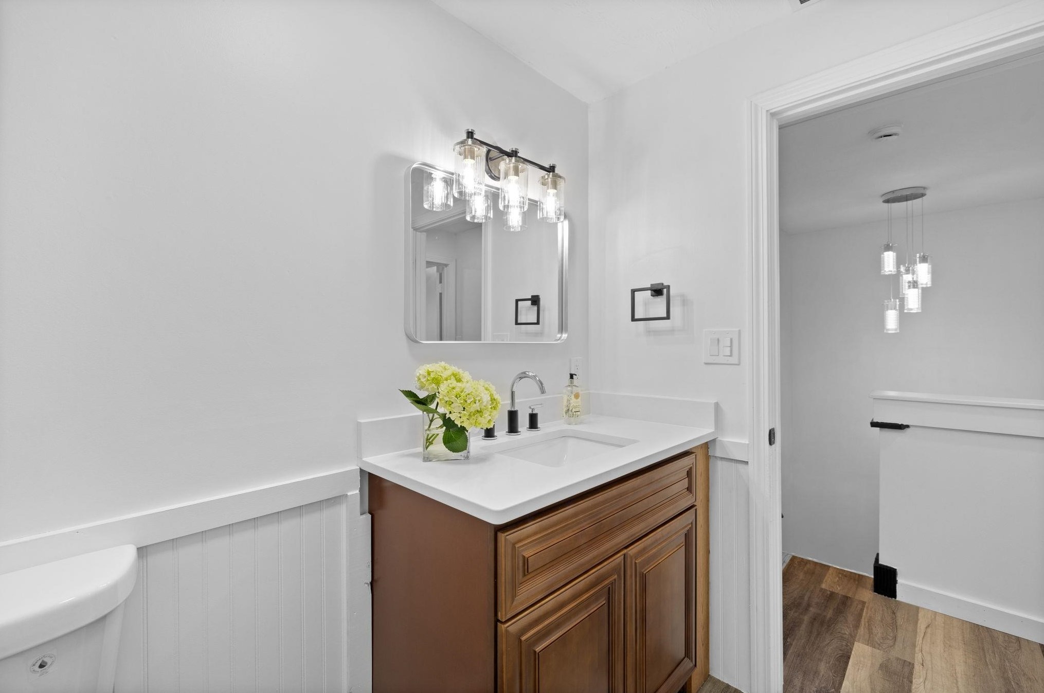 179 Cedar St, Manchester NH 03101-2550 exterior