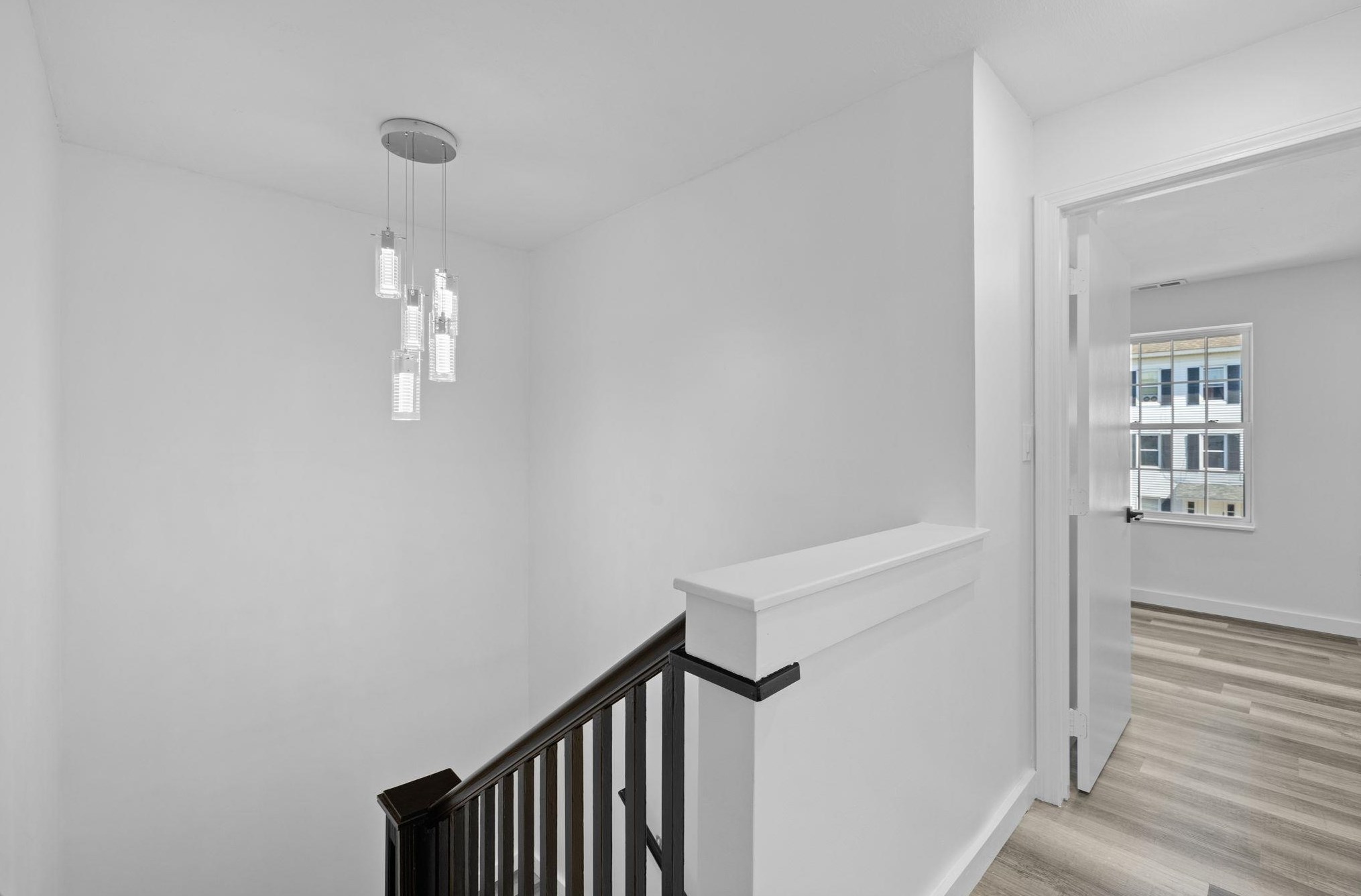 179 Cedar St, Manchester NH 03101-2550 exterior