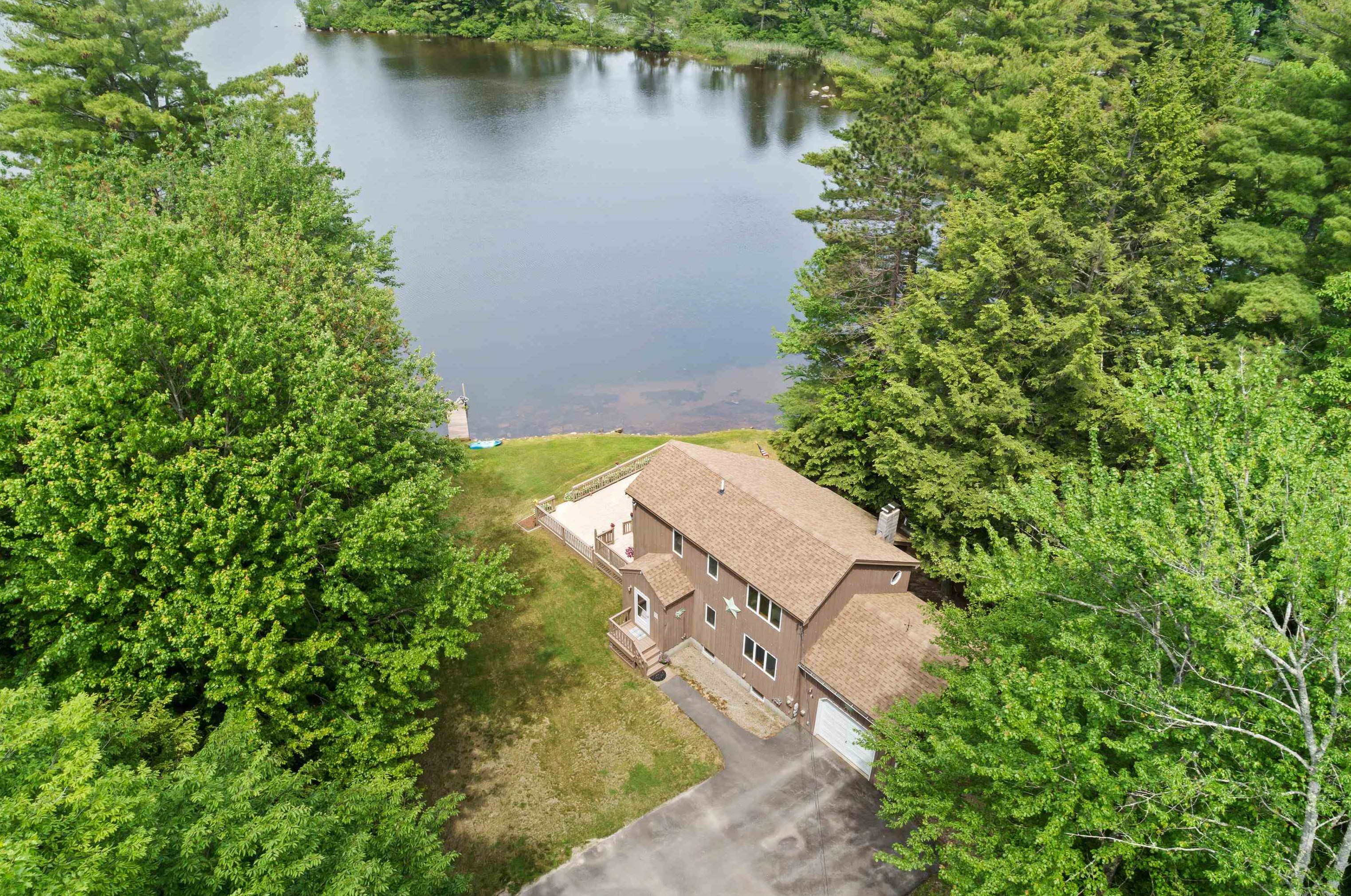 18 Auclair Rd, Wakefield, NH 03887-6116