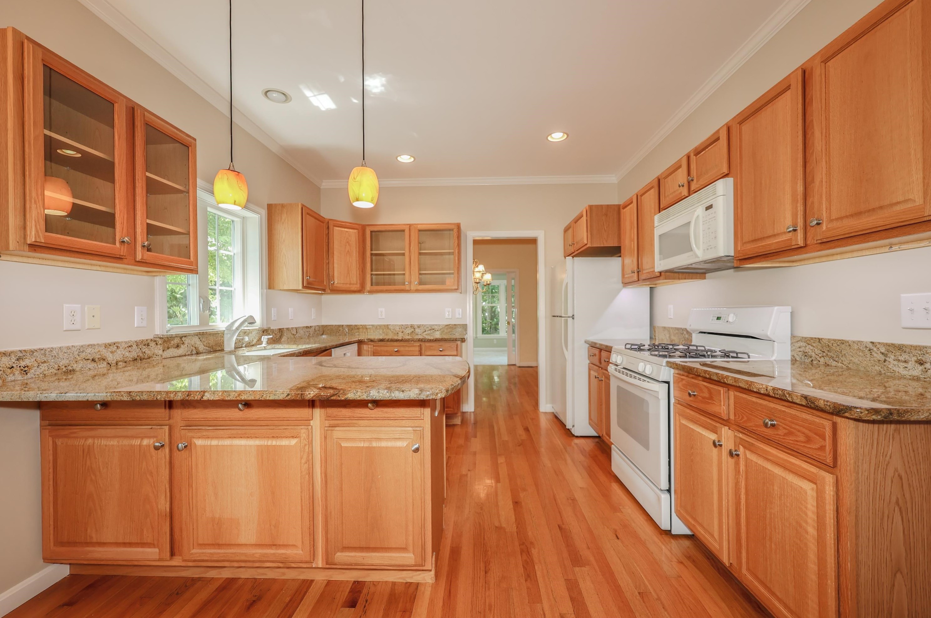 5 Sandpiper Ln, Merrimack NH 03054-4875 exterior