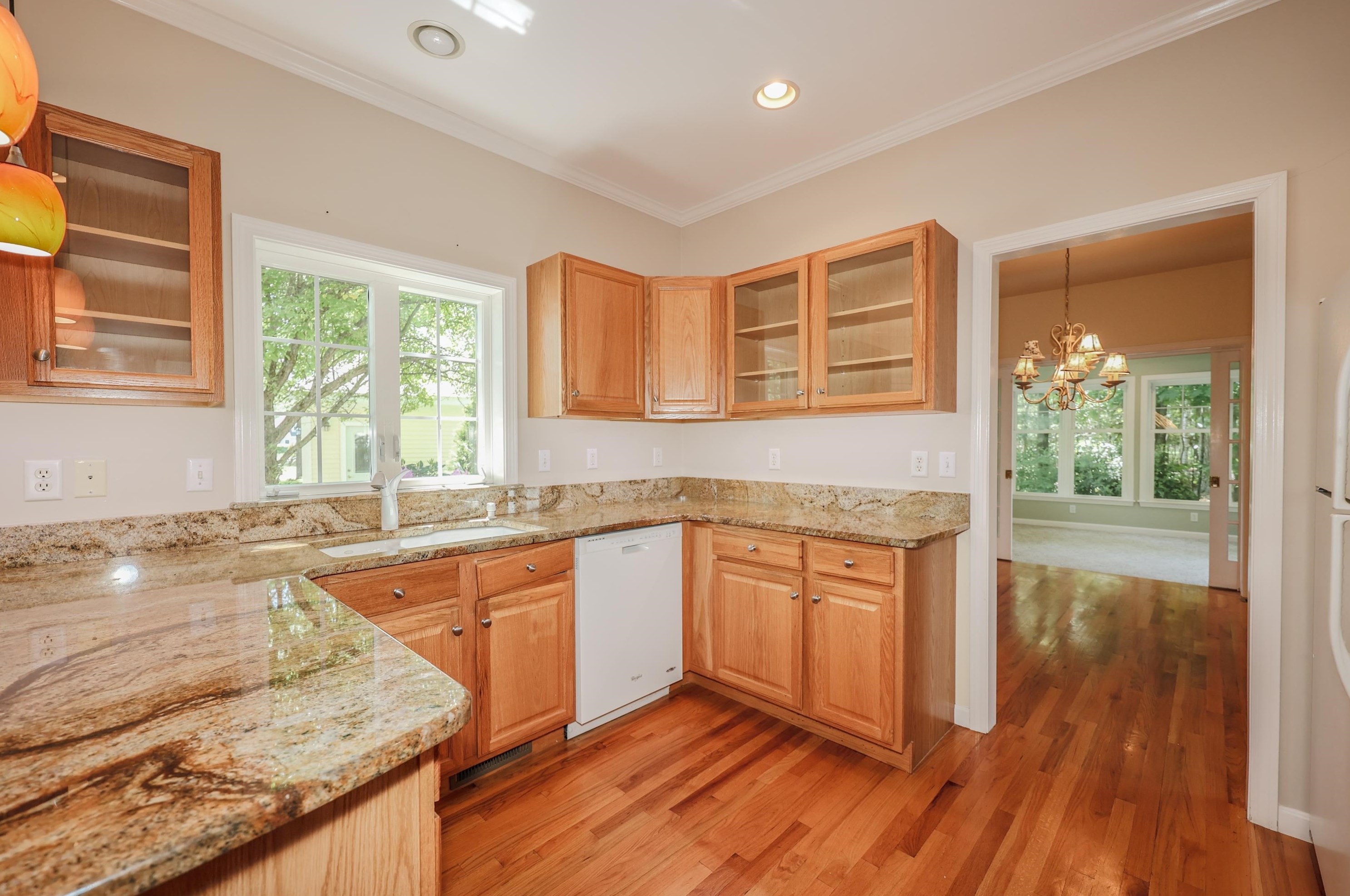 5 Sandpiper Ln, Merrimack NH 03054-4875 exterior